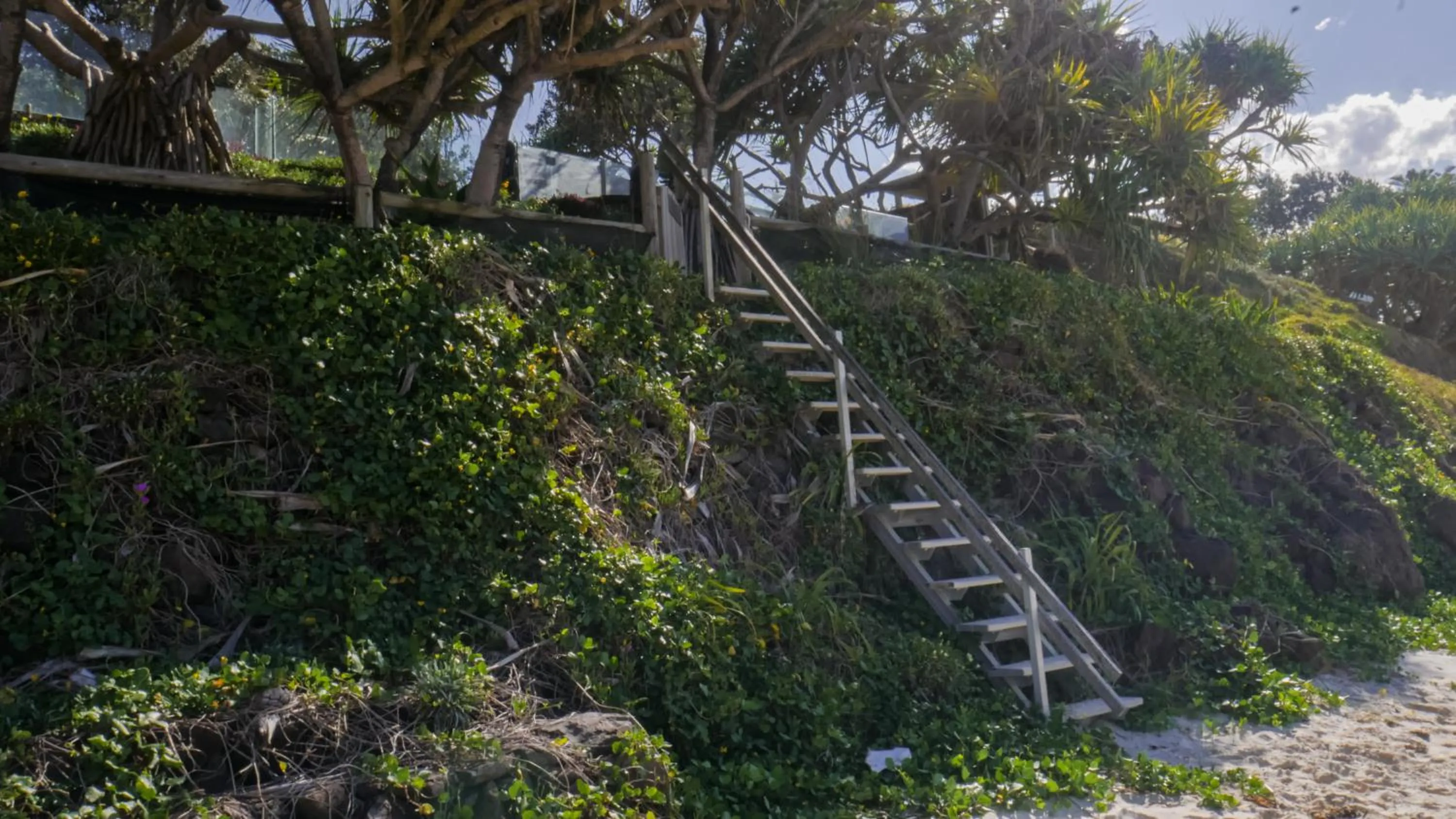 Beach in Shambhala @ Byron