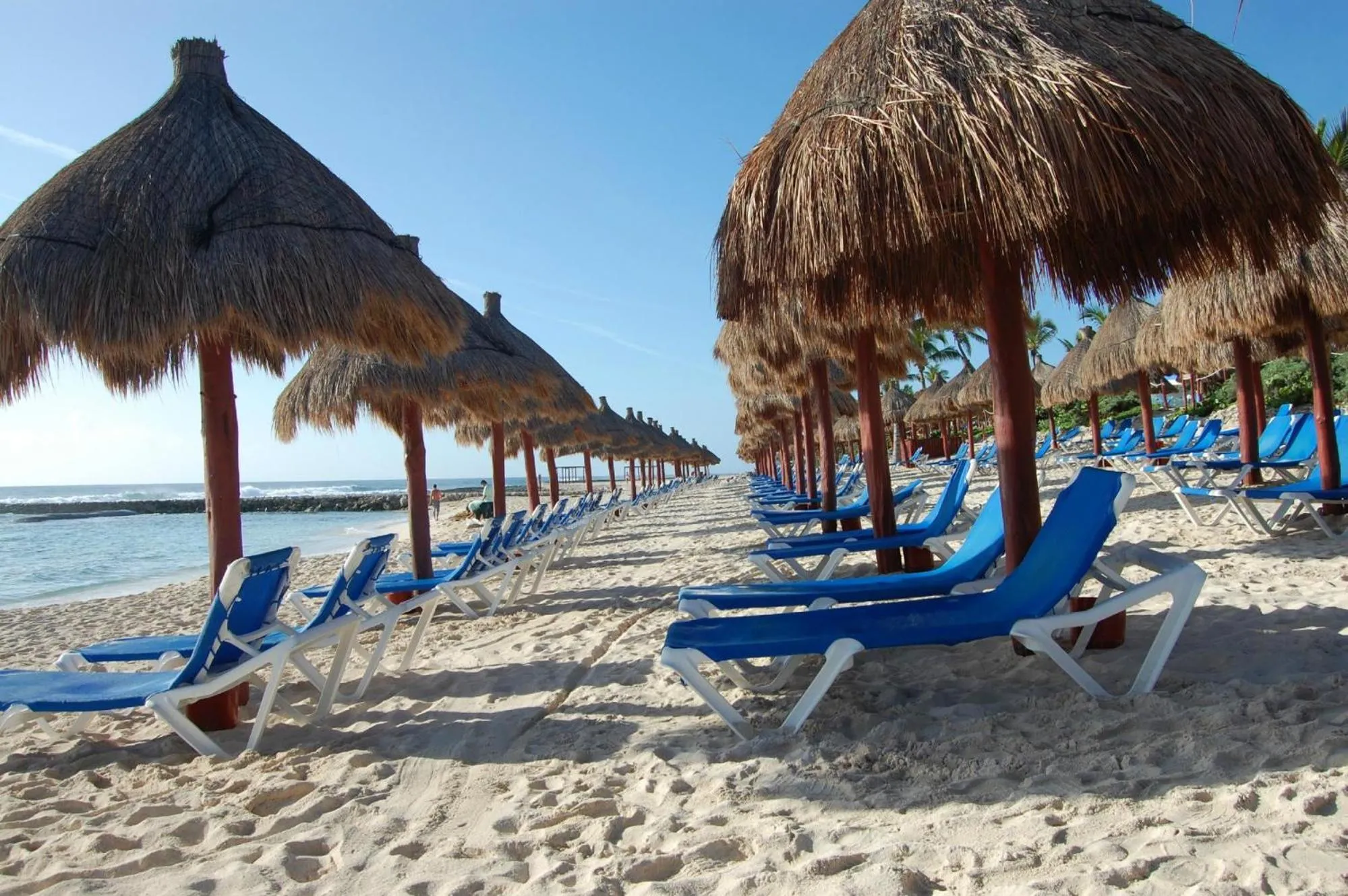 Beach in Luxury 2 Bedroom Bahia Principe Condo