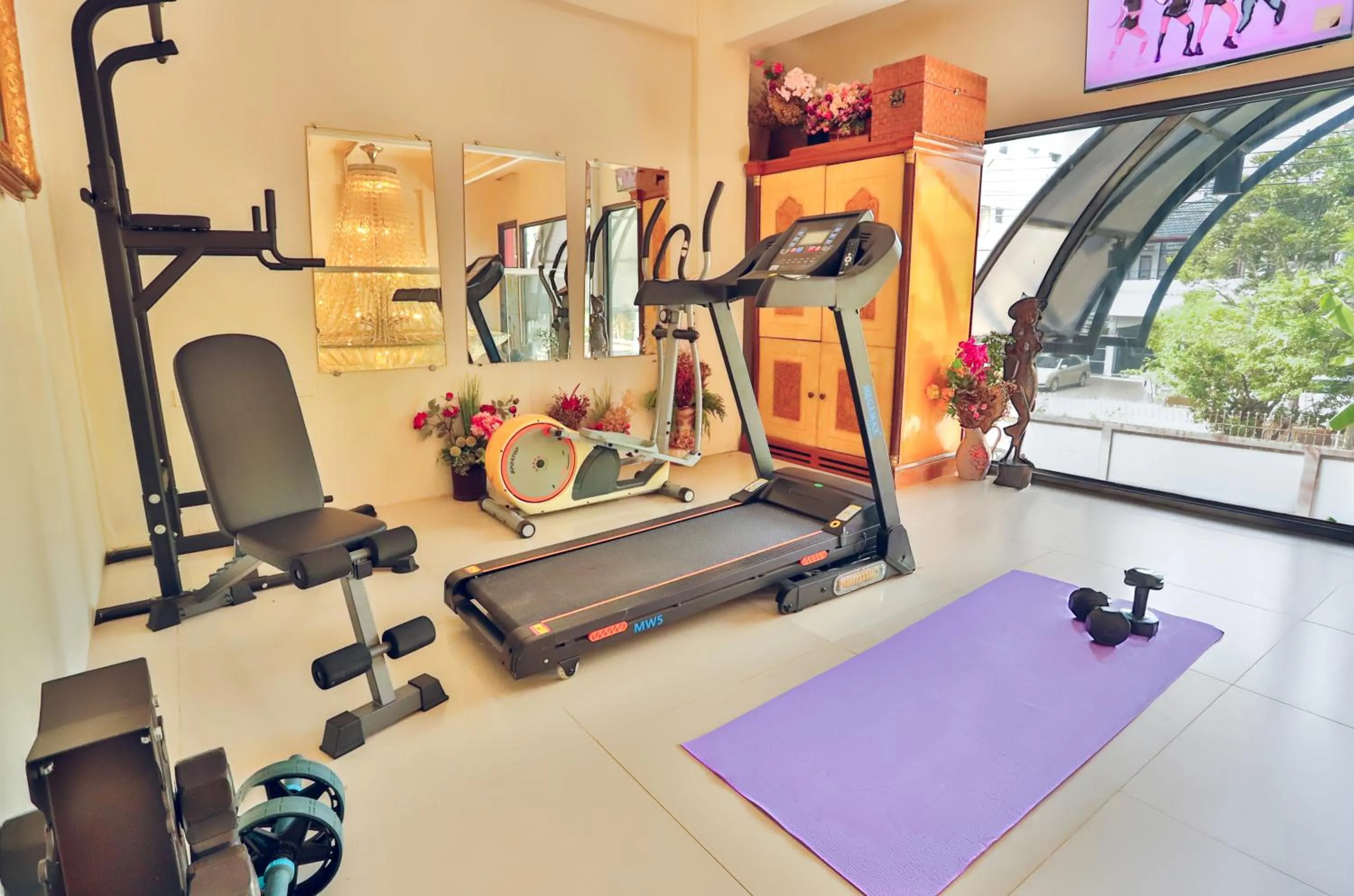 Fitness centre/facilities in Diamond City Hotel SHA Certified