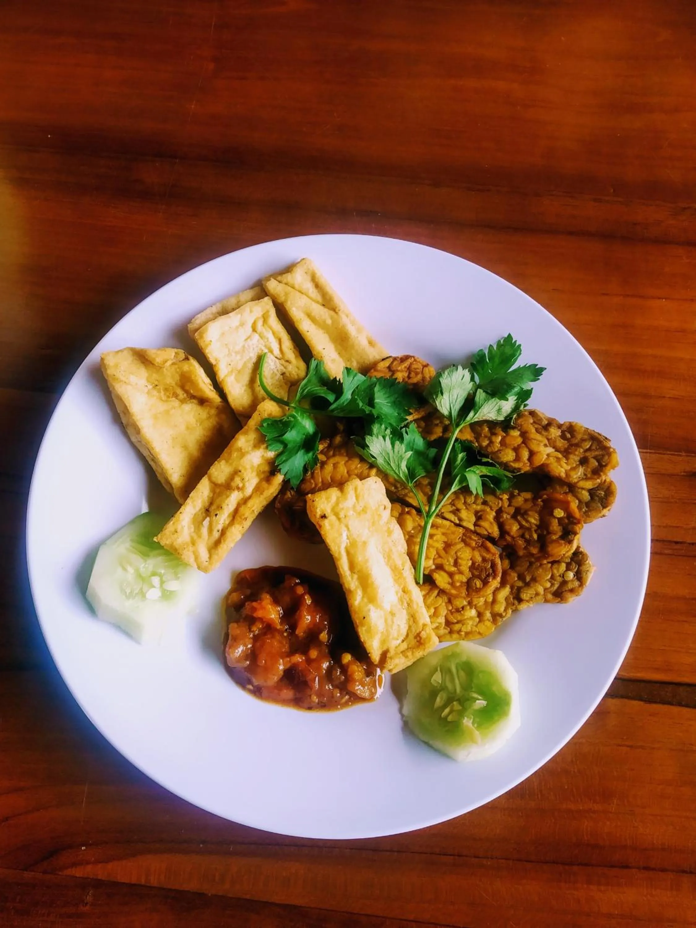 Food and drinks in Batur Bamboo Cabin by ecommerceloka