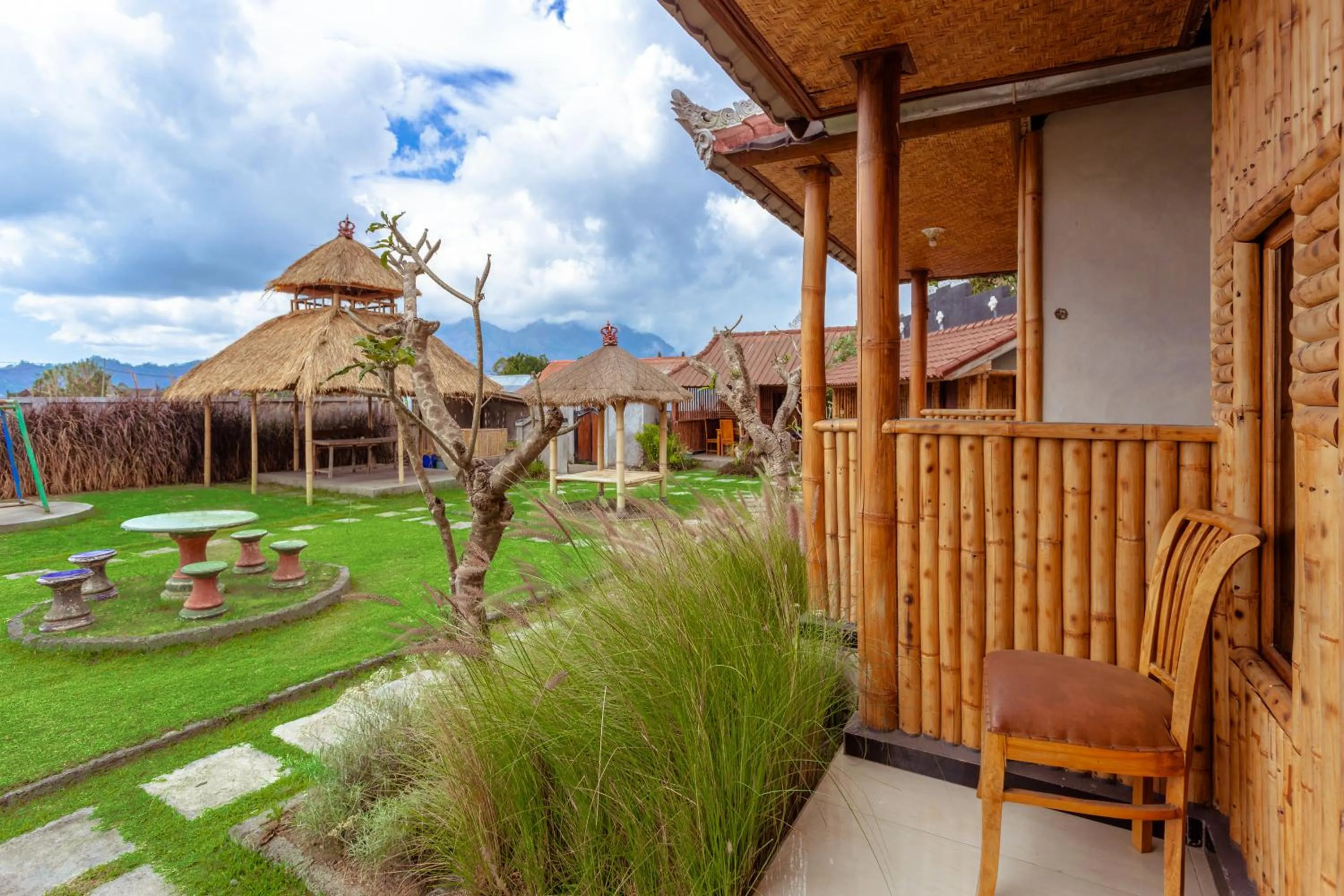 Garden in Batur Bamboo Cabin by ecommerceloka