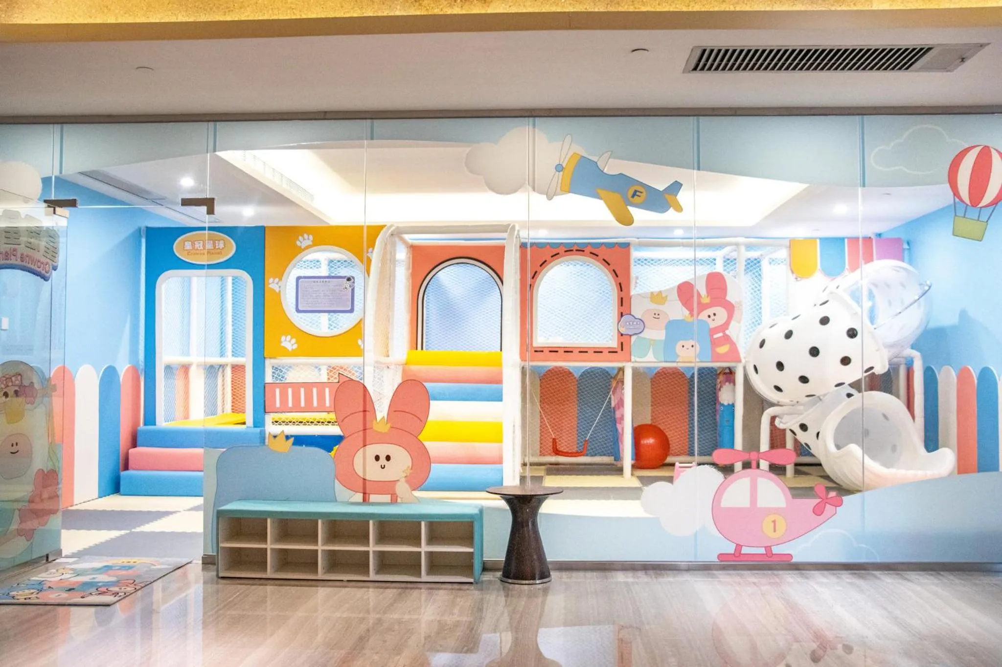 Area and facilities in Crowne Plaza Guangzhou Huadu by IHG - Free Shuttle bus between hotel to Exhibition Center During Canton Fair