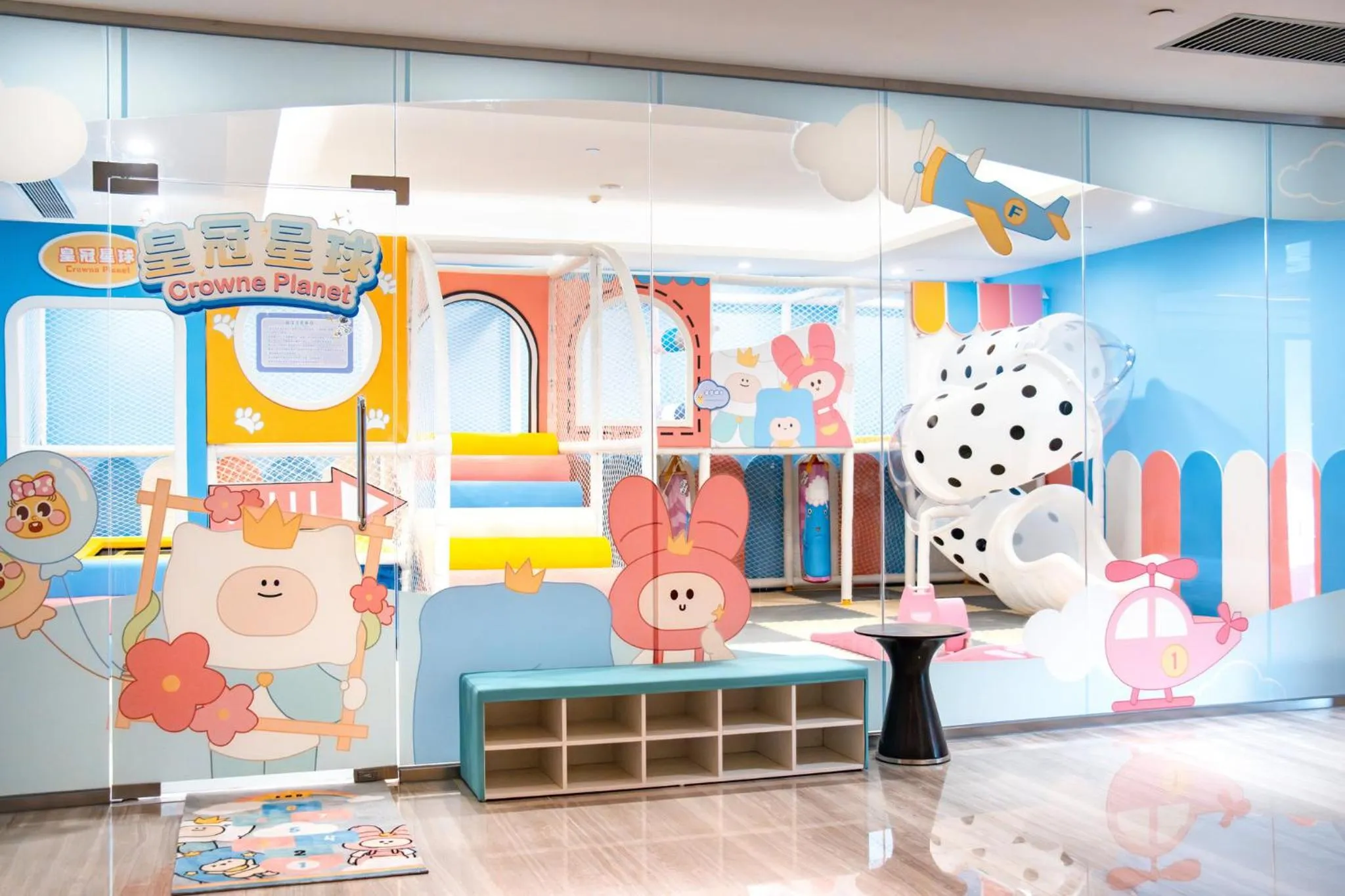 Area and facilities in Crowne Plaza Guangzhou Huadu by IHG - Free Shuttle bus between hotel to Exhibition Center During Canton Fair