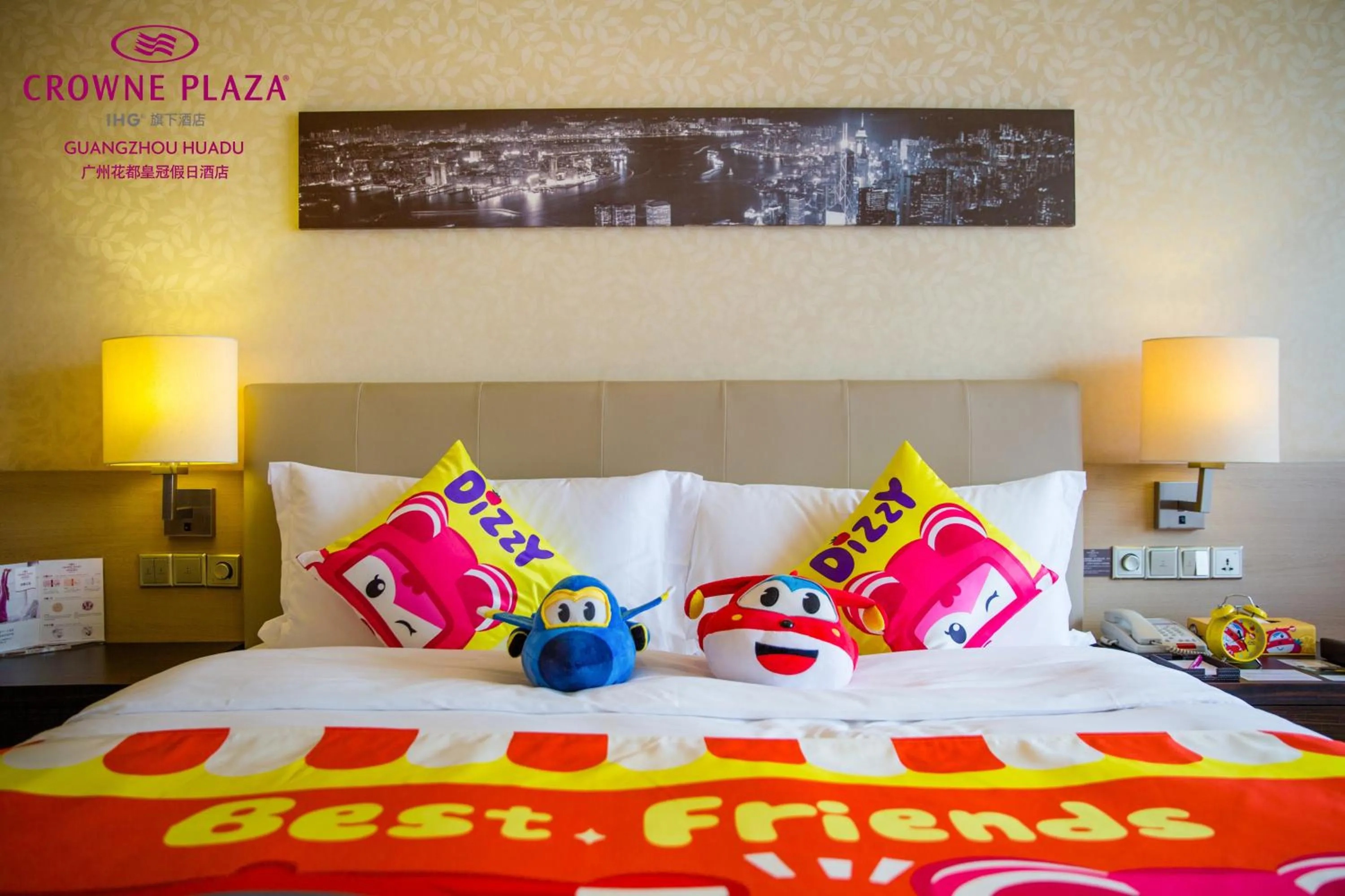 Bed in Crowne Plaza Guangzhou Huadu by IHG - Free Shuttle bus between hotel to Exhibition Center During Canton Fair