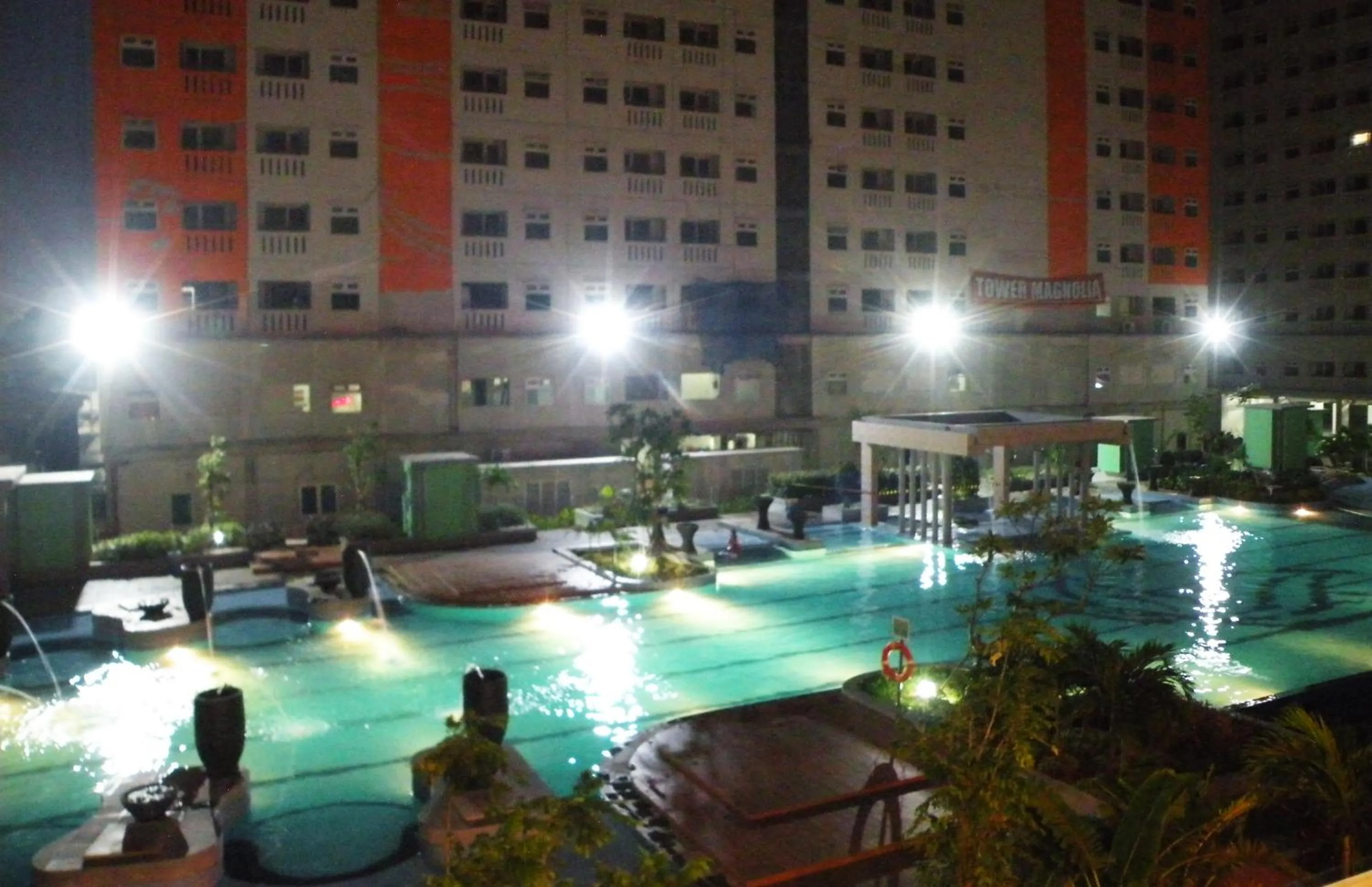 Night in Apartment Green Pramuka ~ OCR