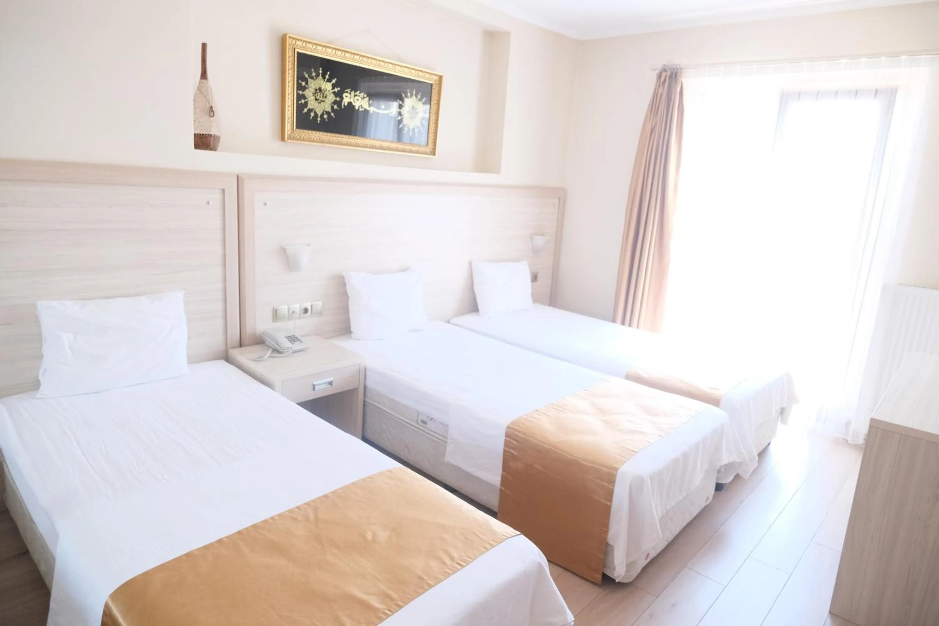 Photo of the whole room, Bed in The Yücedağ Hotel