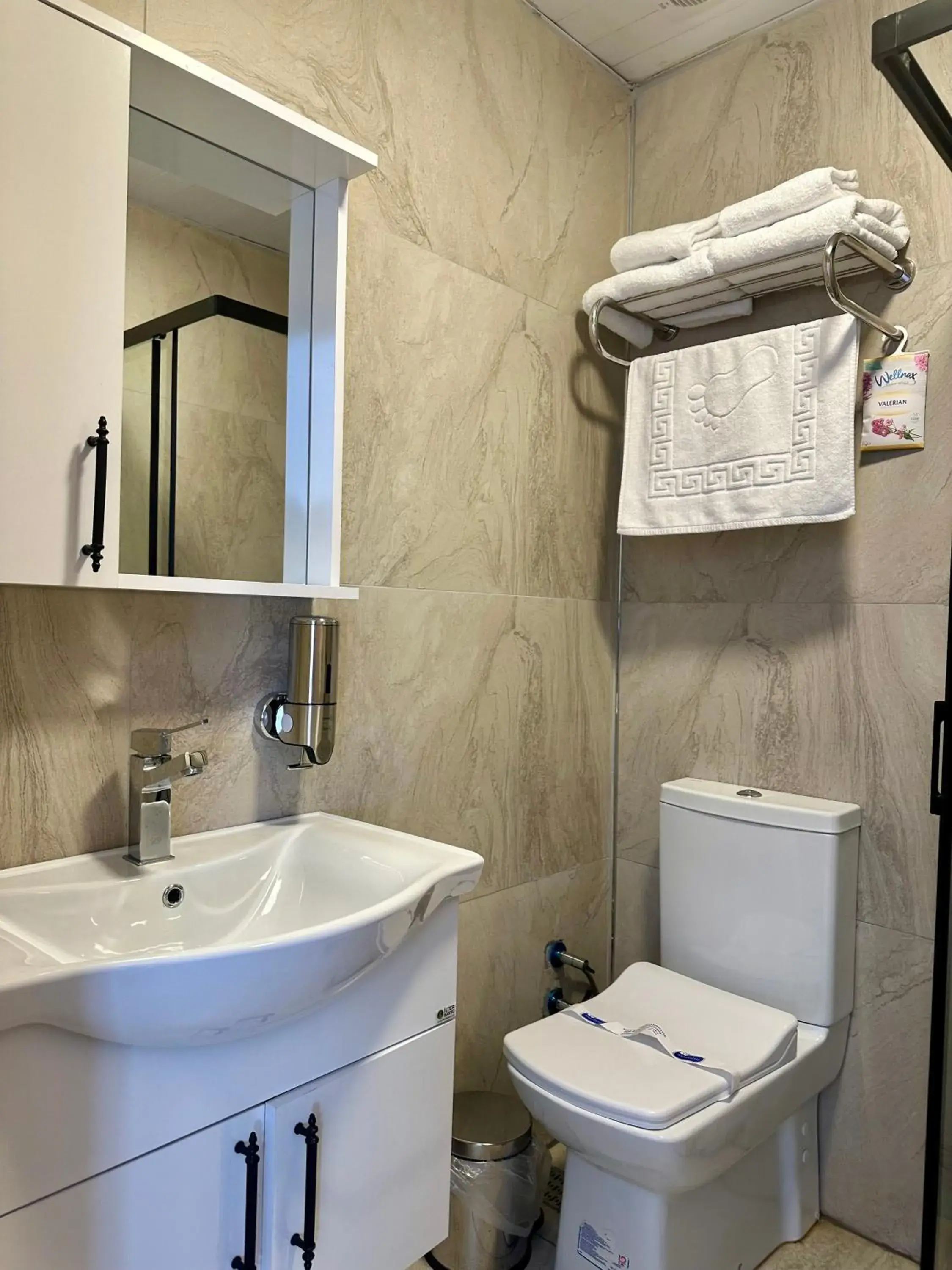 Standard Twin Room in The Yücedağ Hotel Standard Twin Room in The Yücedağ Hotel