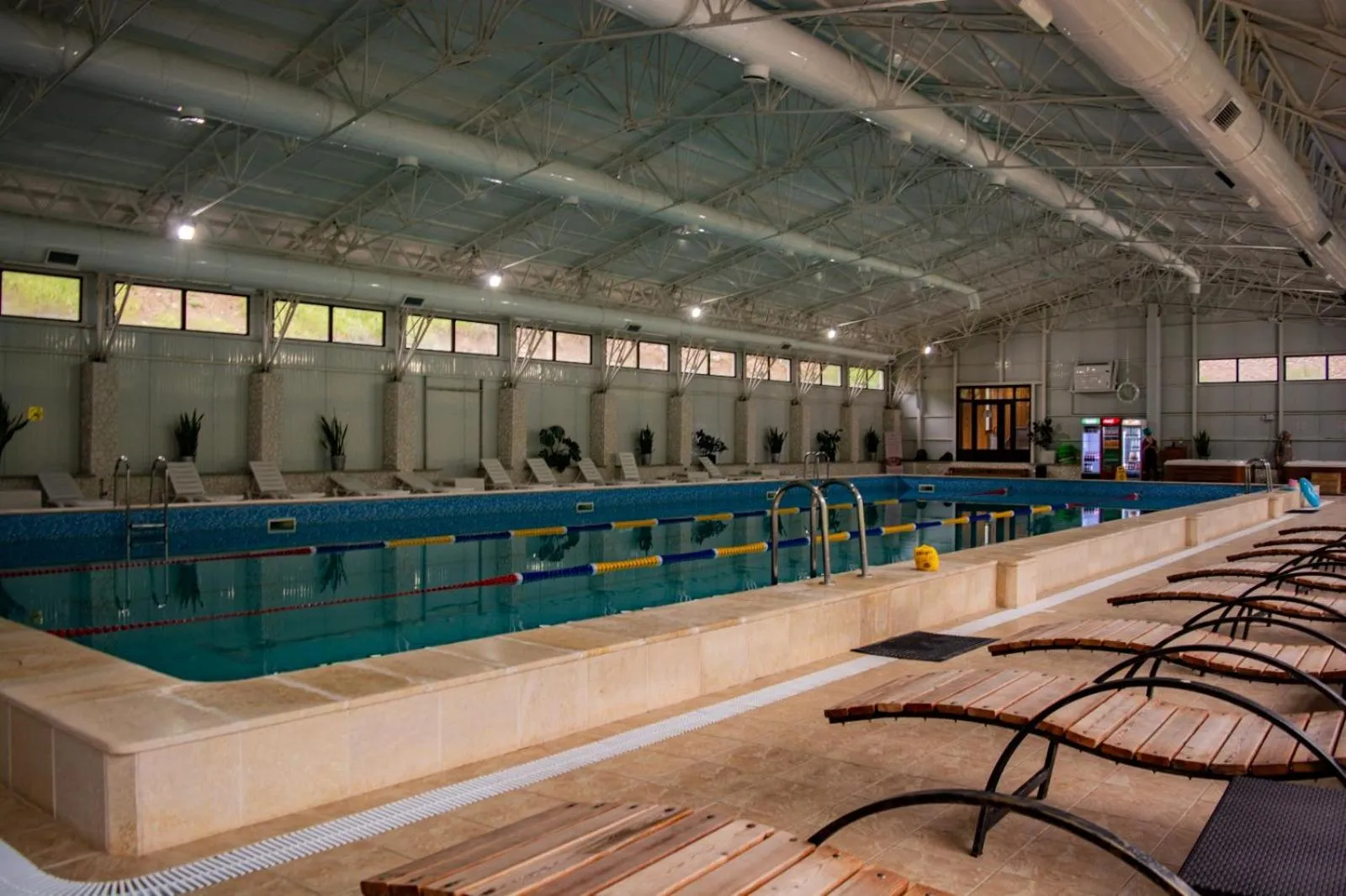 Swimming pool in Hotel Bridges Bishkek