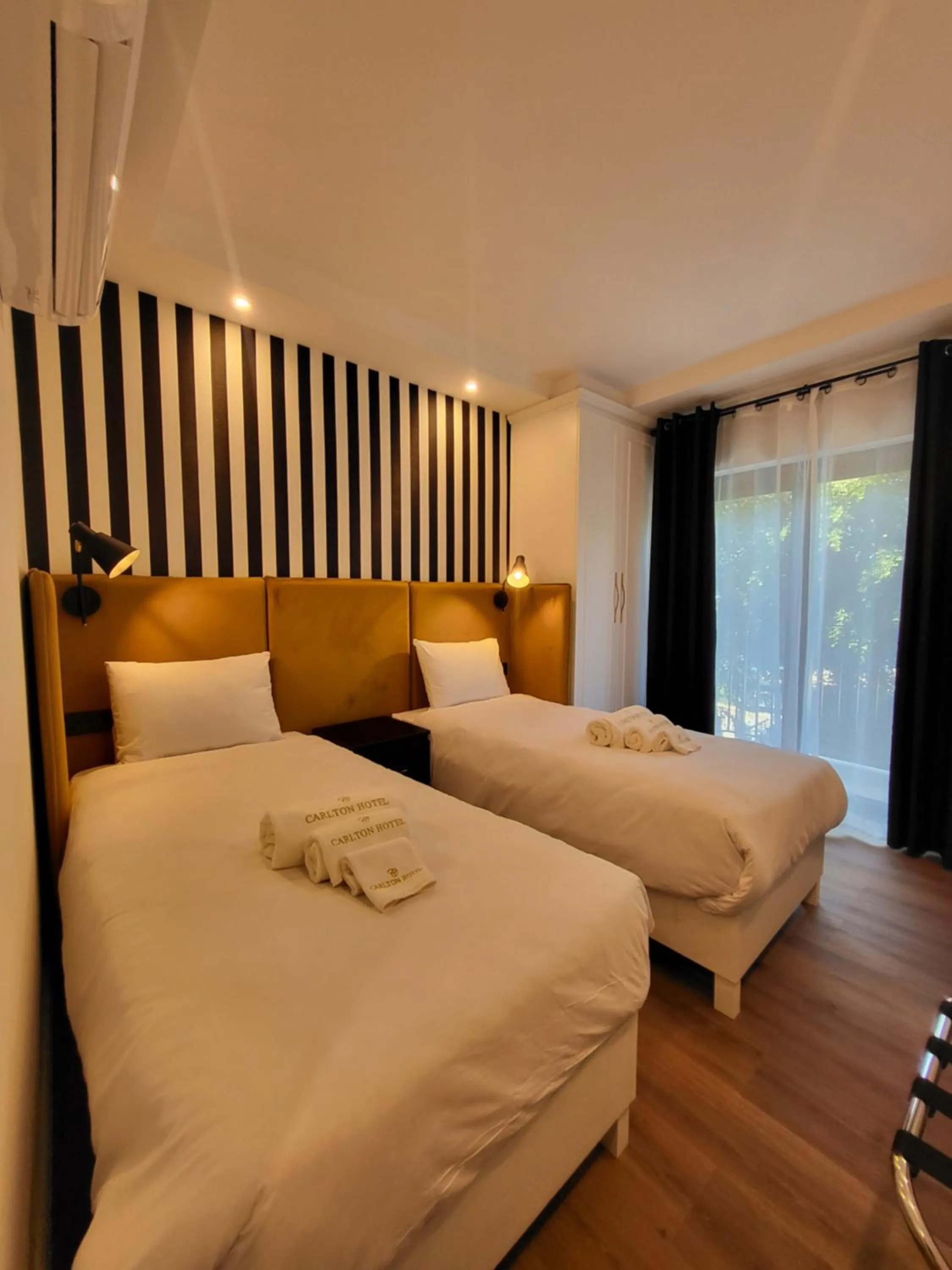 Bed in Carlton Hotel