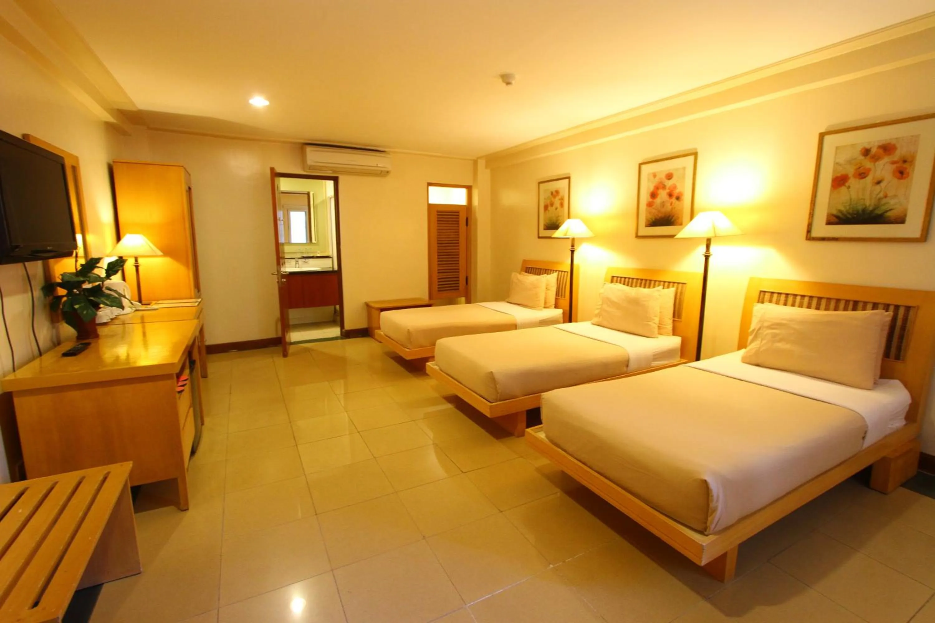 Family Room in Trace Suites by SMS Hospitality