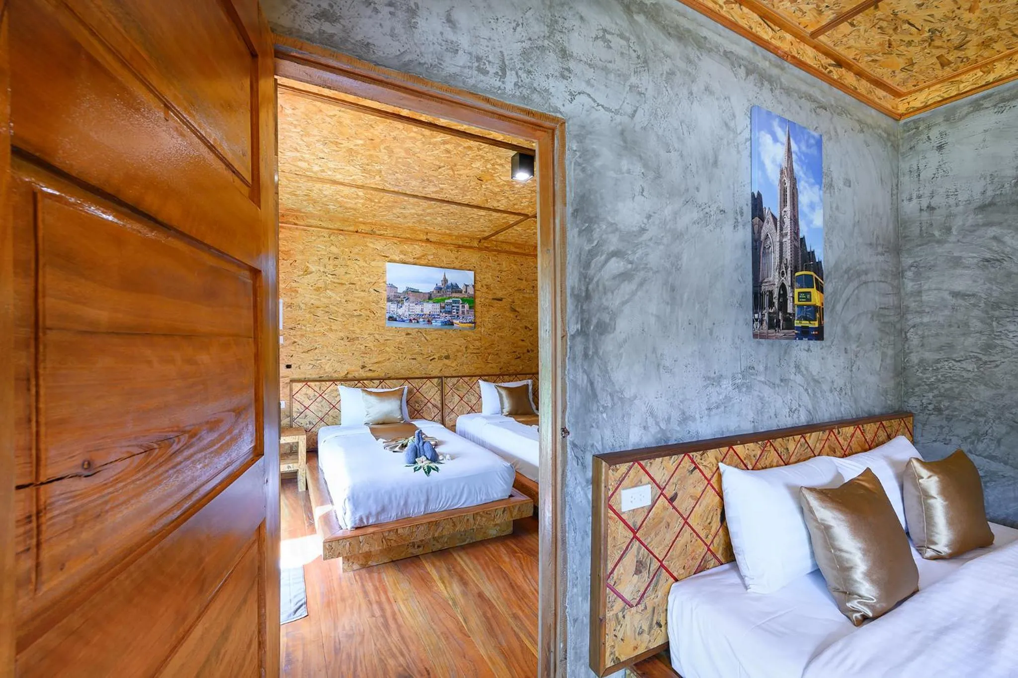 Photo of the whole room, Bed in Baan Check In