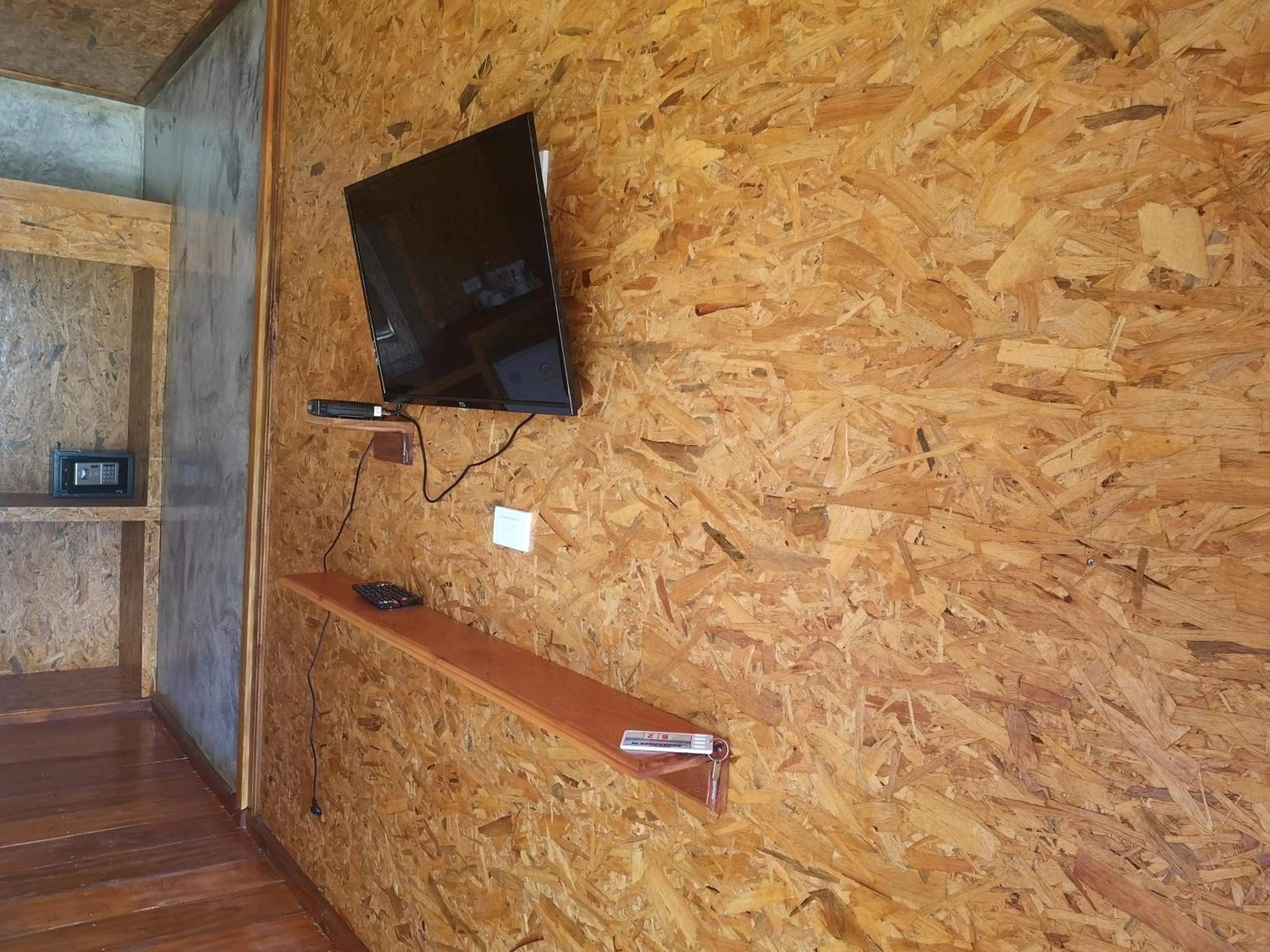 TV and multimedia in Baan Check In