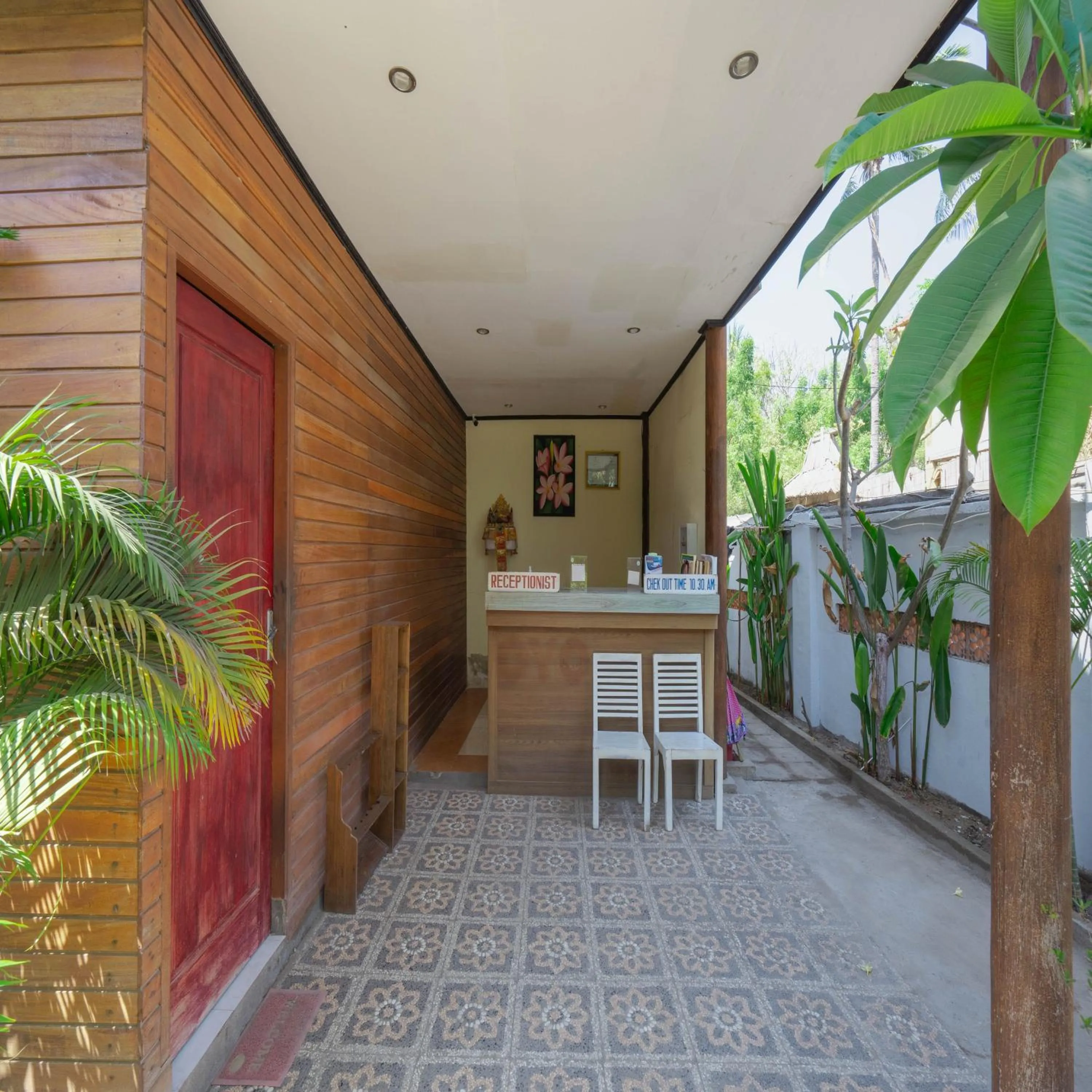 Lobby or reception in Urbanview My Home One Gili Trawangan