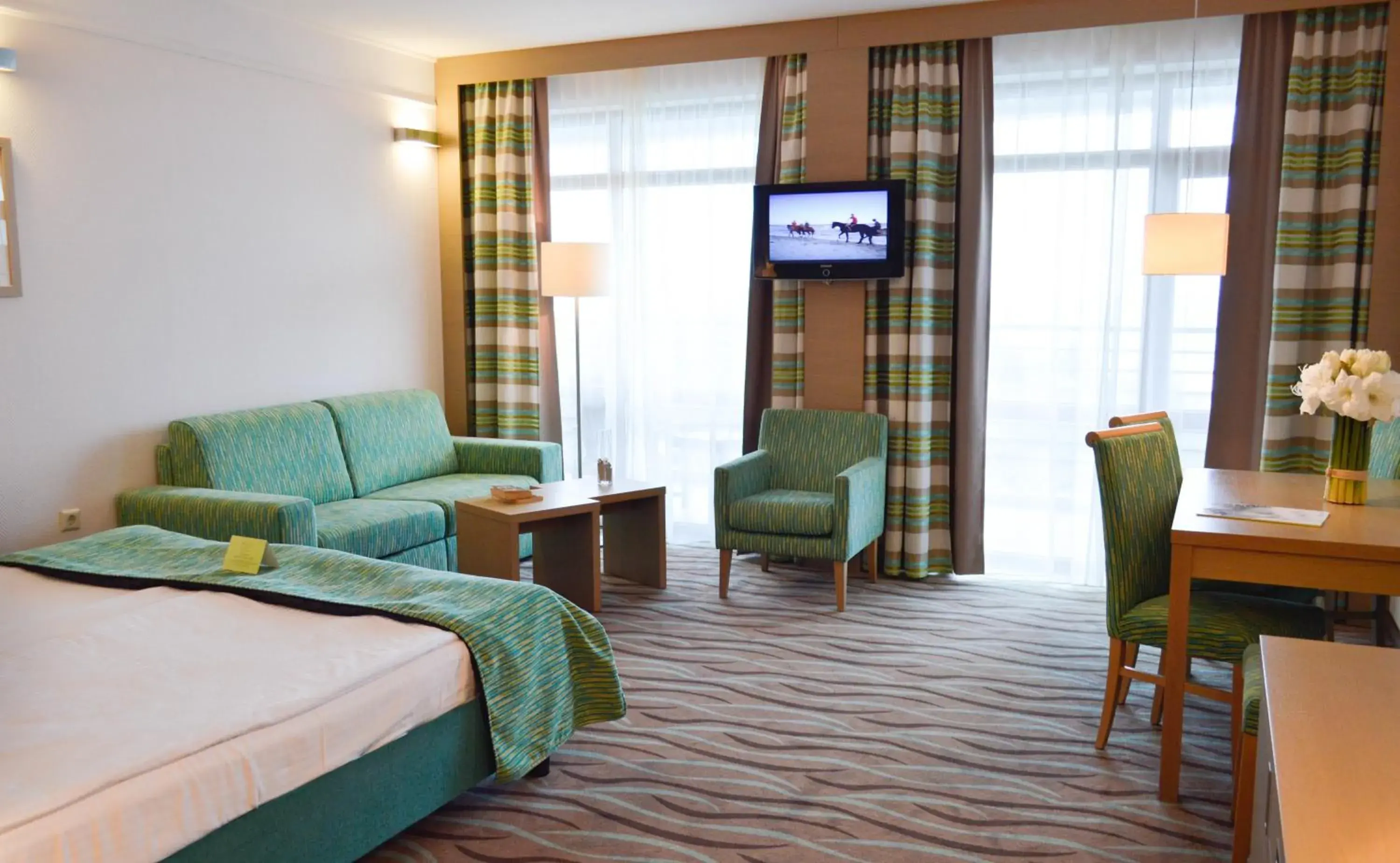 Executive Studio with Free SPA Zone Access in Flamingo Grand Hotel & Spa Executive Studio with Free SPA Zone Access in Flamingo Grand Hotel & Spa