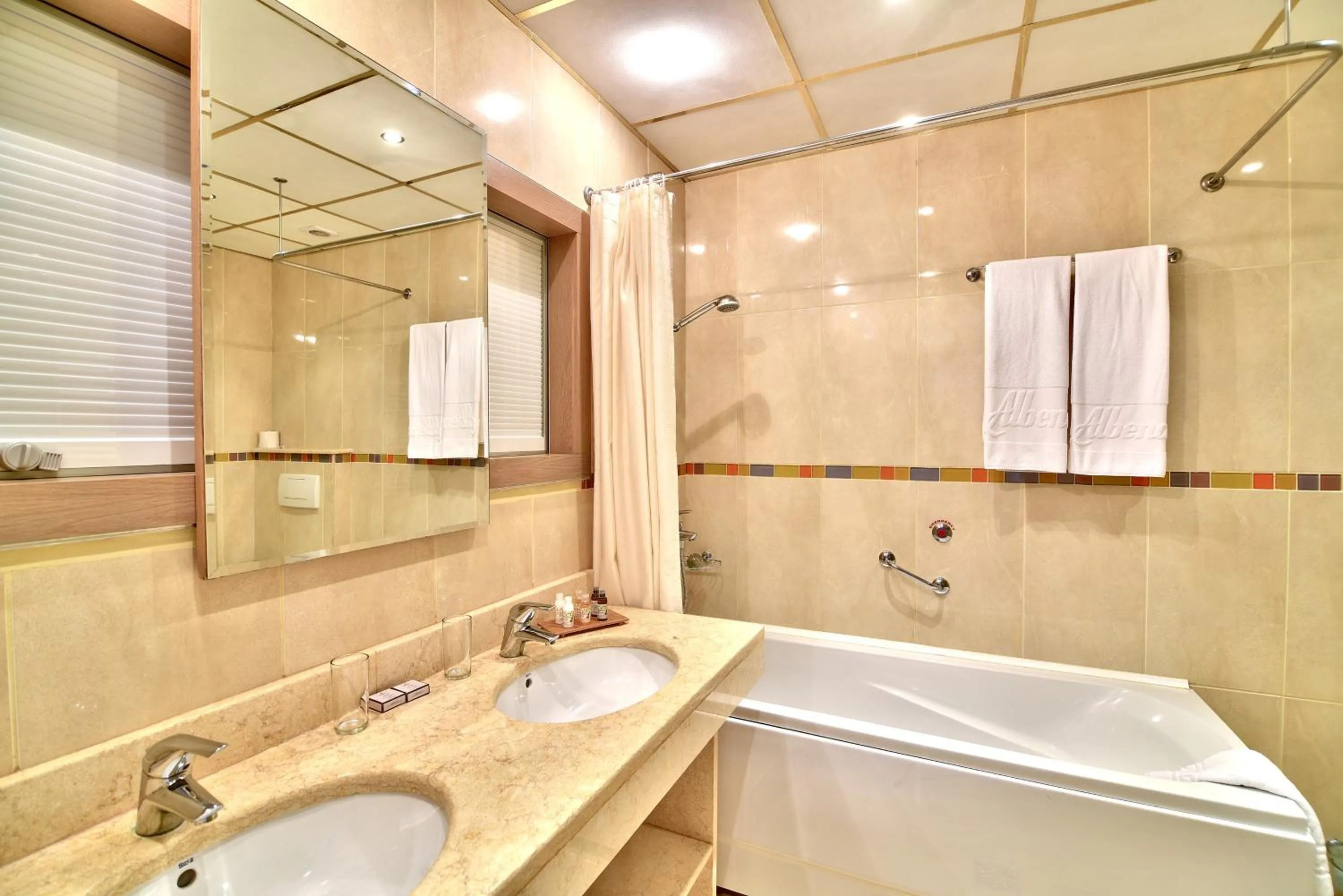 Bathroom in Flamingo Grand Hotel & Spa