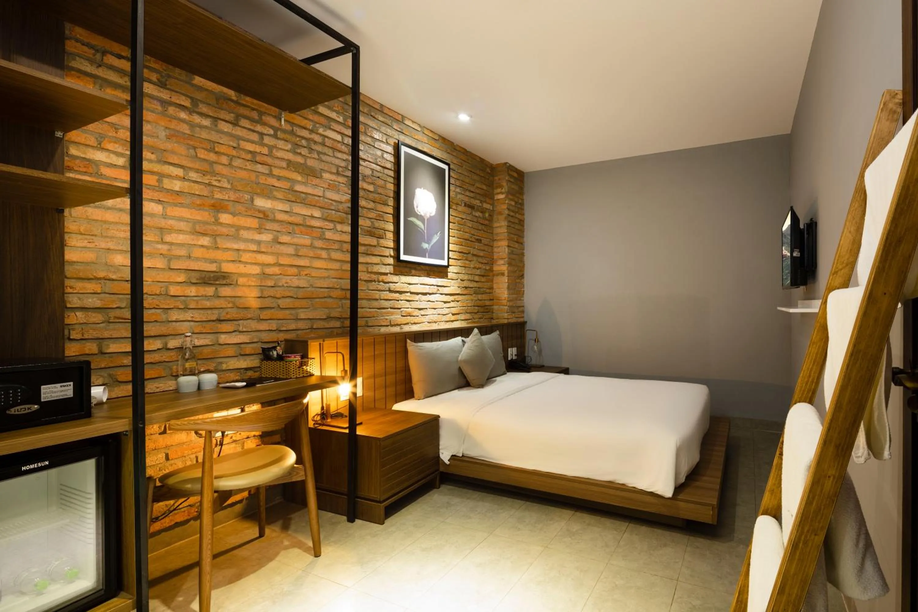 Bathroom, Bed in Marilyn Boutique Hotel Nha Trang