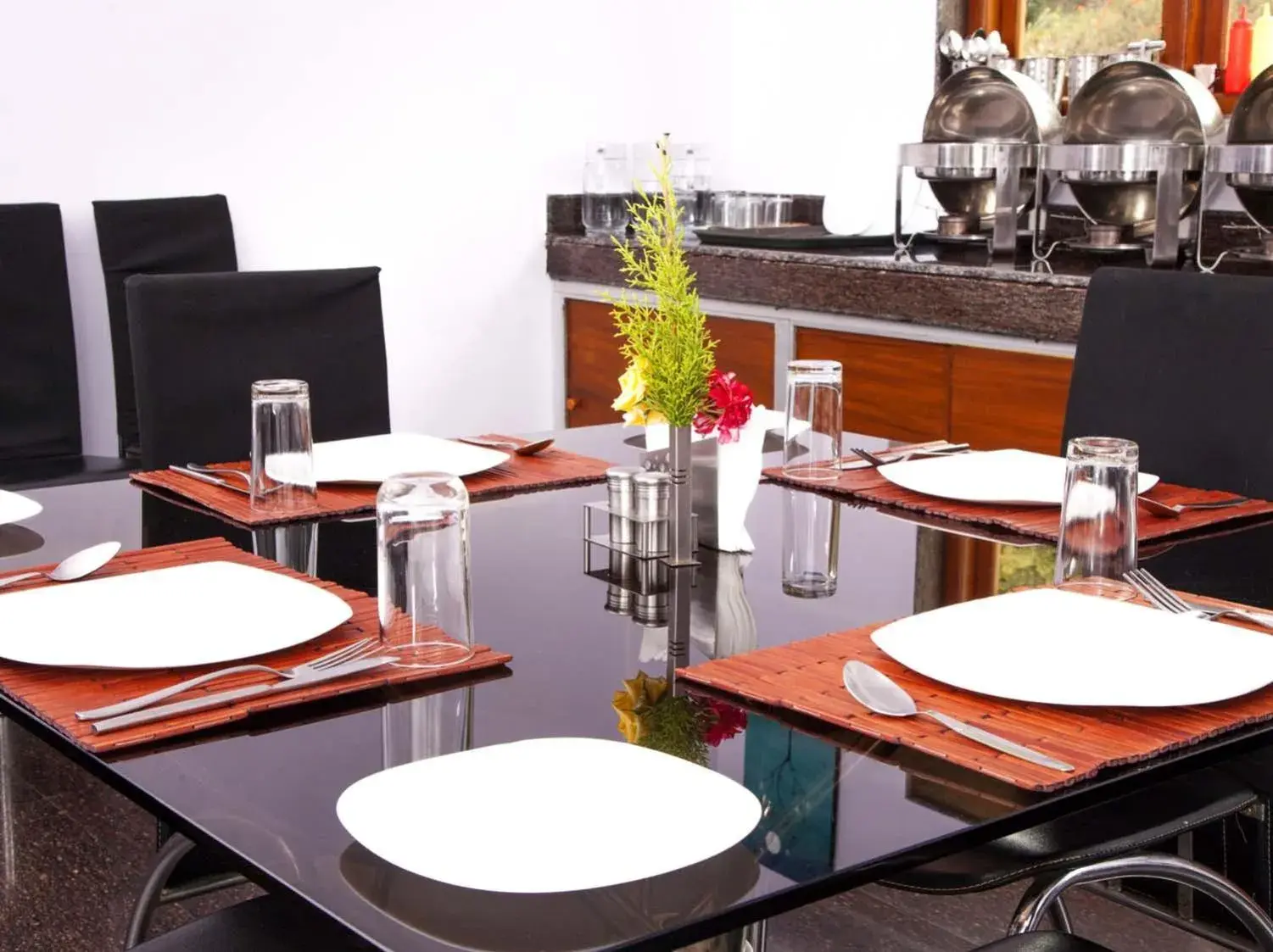 Restaurant/places to eat in Mount n Mist Restaurant/places to eat in Mount n Mist