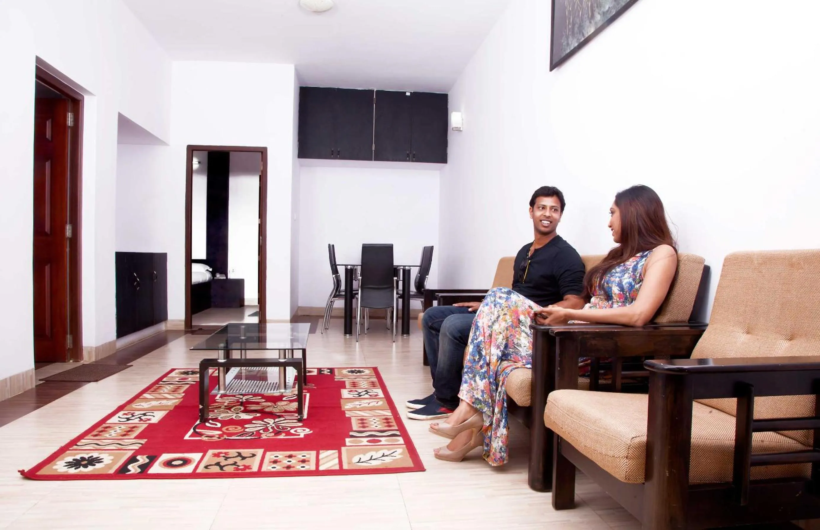 Photo of the whole room in Mount n Mist