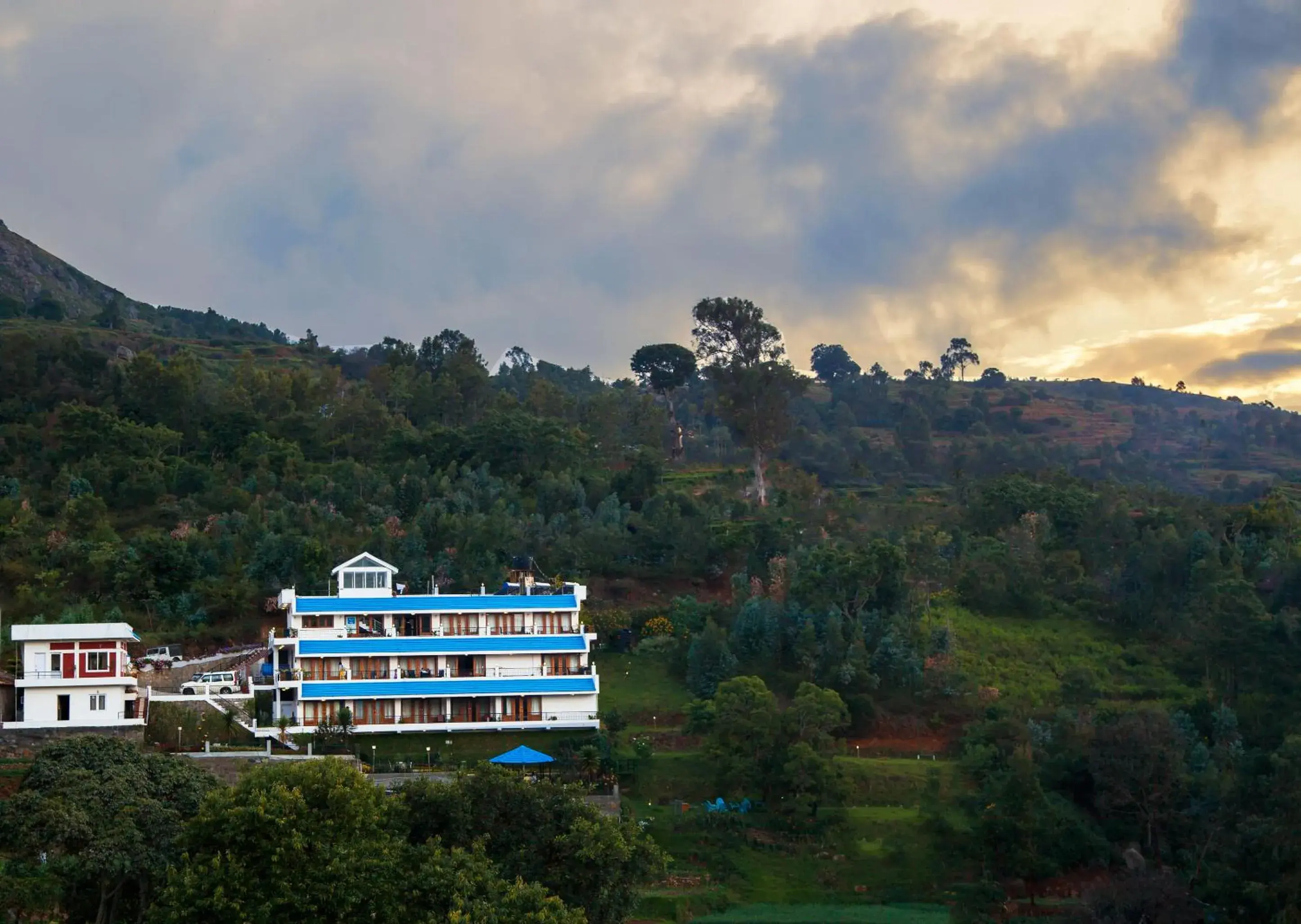 Property building in Mount n Mist Property building in Mount n Mist