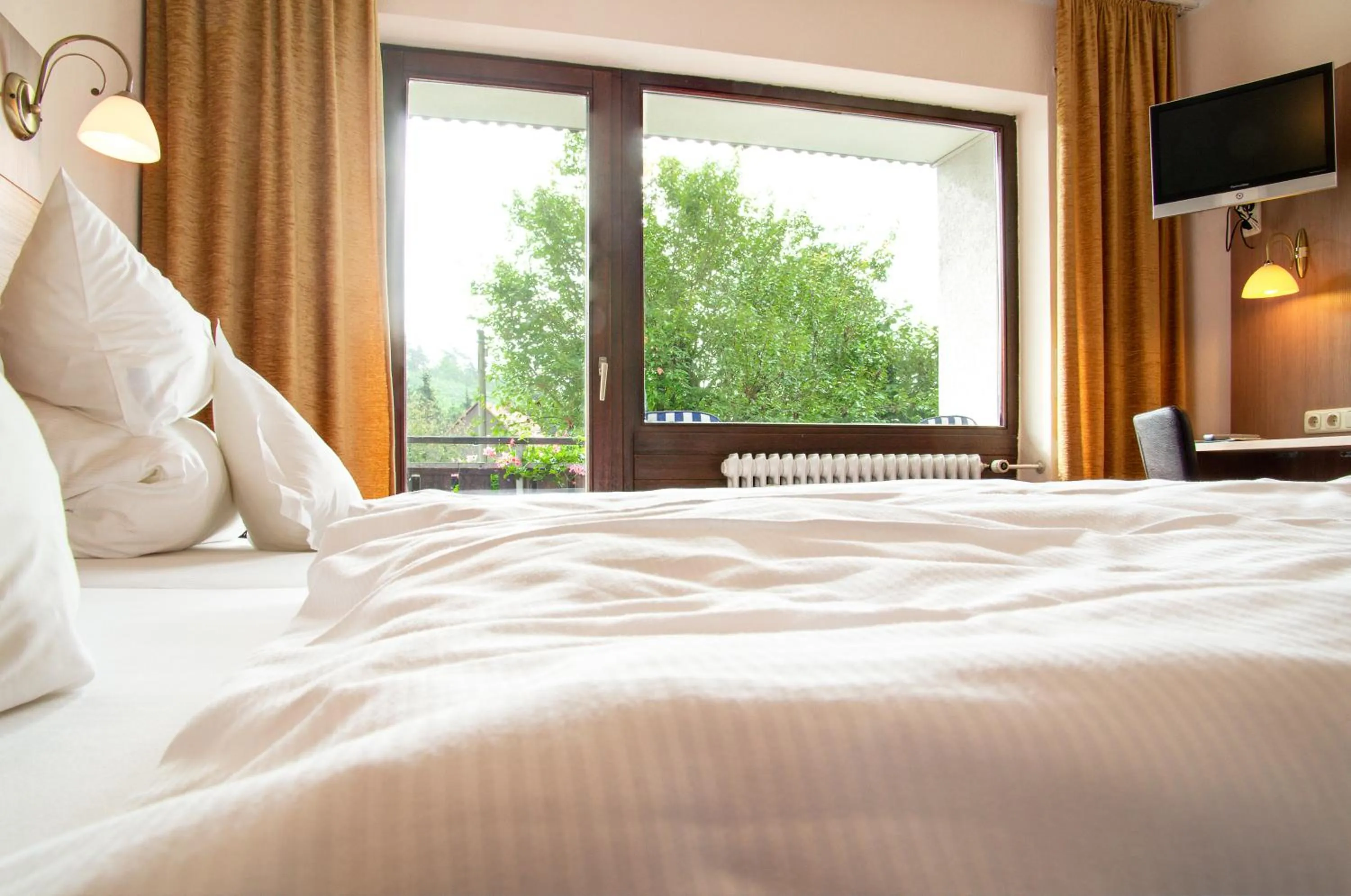 Bed in Gasthof & Landhotel Ohrnbachtal