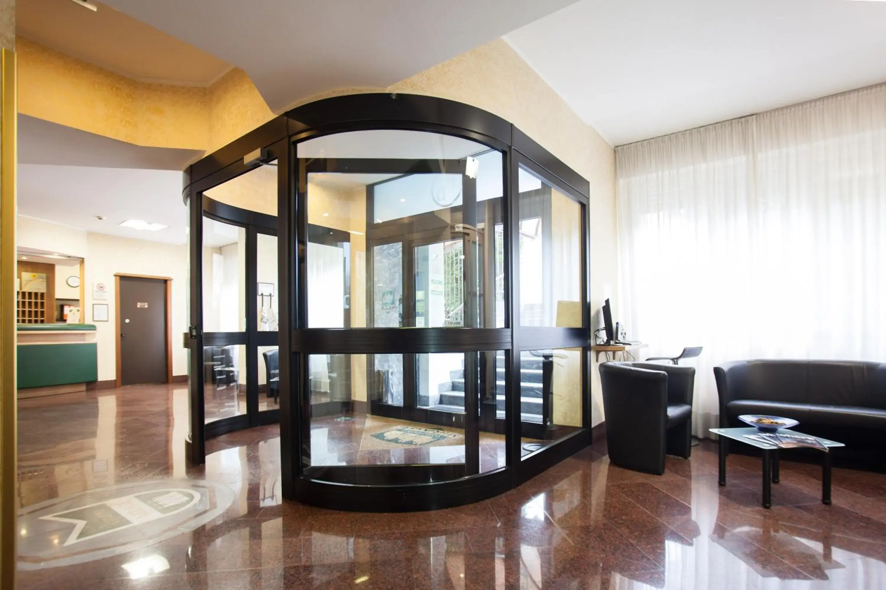 Lobby or reception in Residence Desenzano Lobby or reception in Residence Desenzano