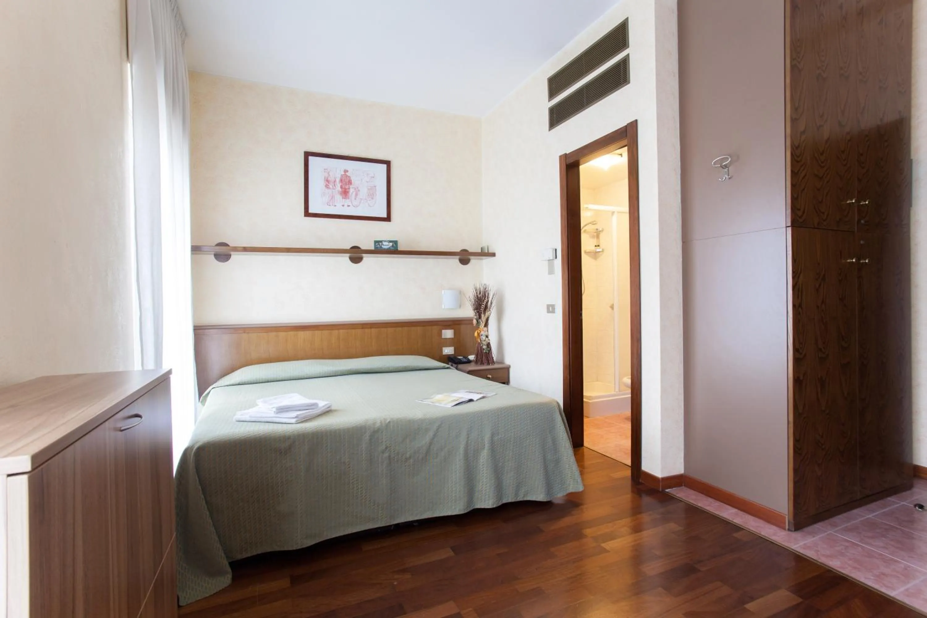 Bedroom, Bed in Residence Desenzano
