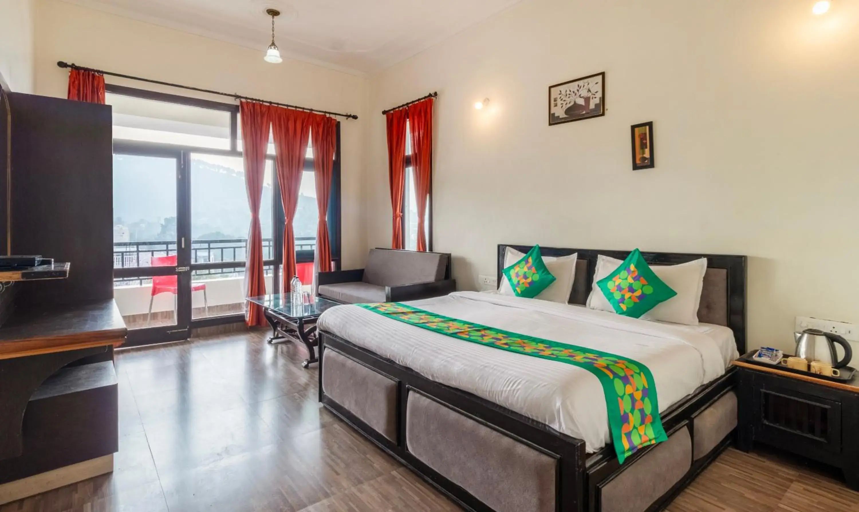 Bedroom, Bed in Treebo Spring Birds - Kainchi Dham Bedroom, Bed in Treebo Spring Birds - Kainchi Dham