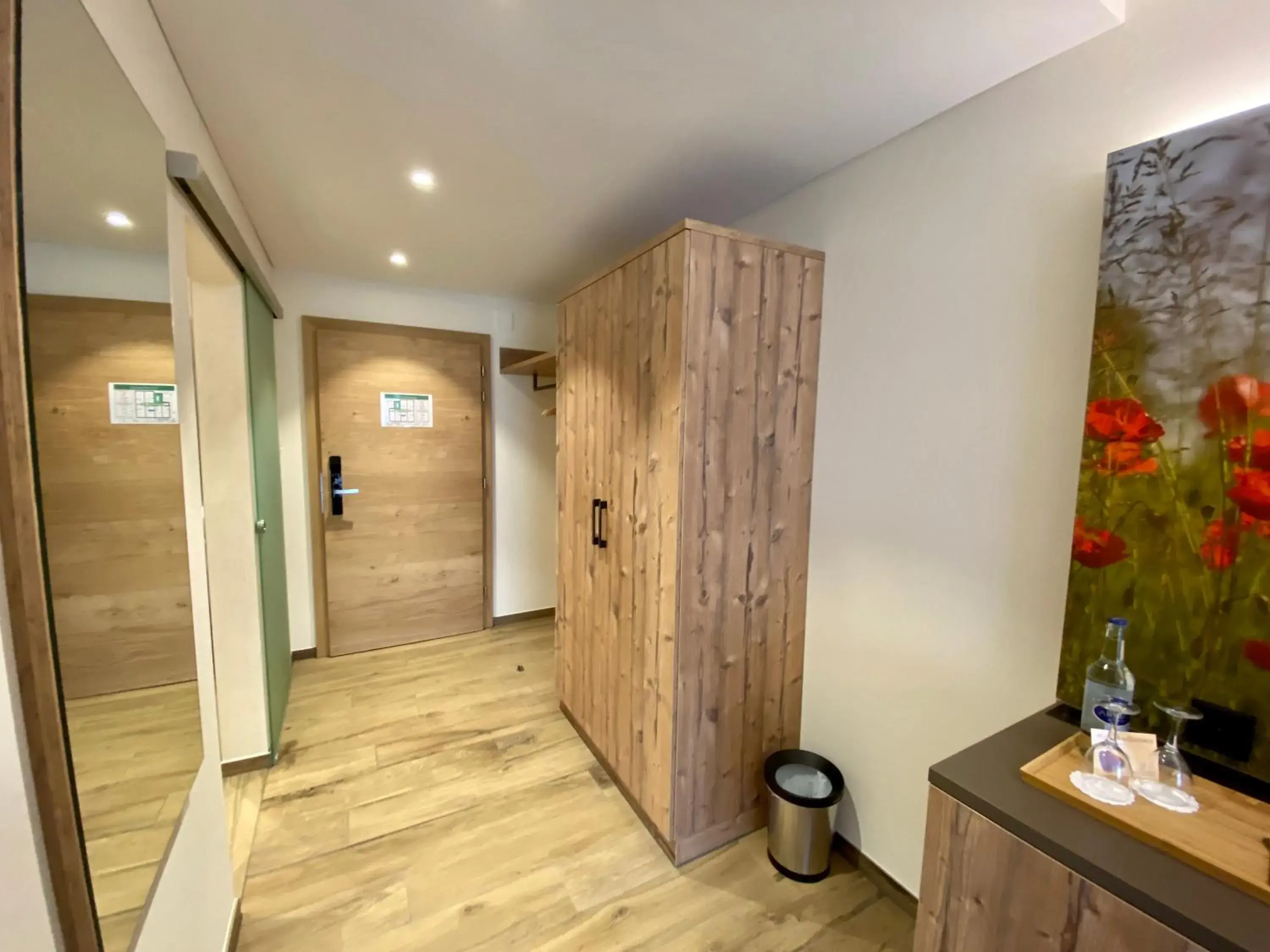 Double Room with Balcony - single occupancy in Hotel Gibswilerstube Double Room with Balcony - single occupancy in Hotel Gibswilerstube