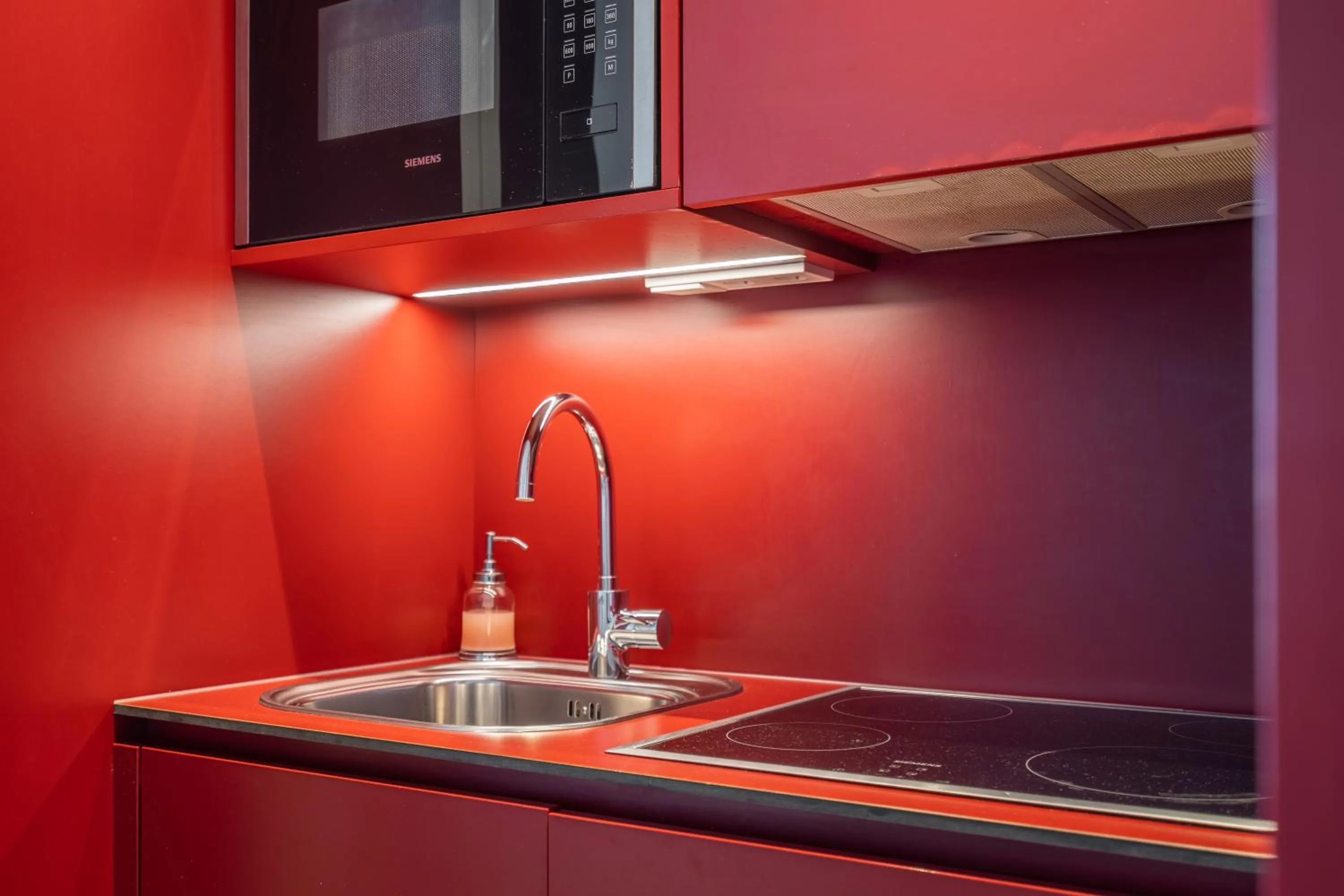 Kitchen or kitchenette in easy-flat Grüner Prater - Balcony Apartments near Metro