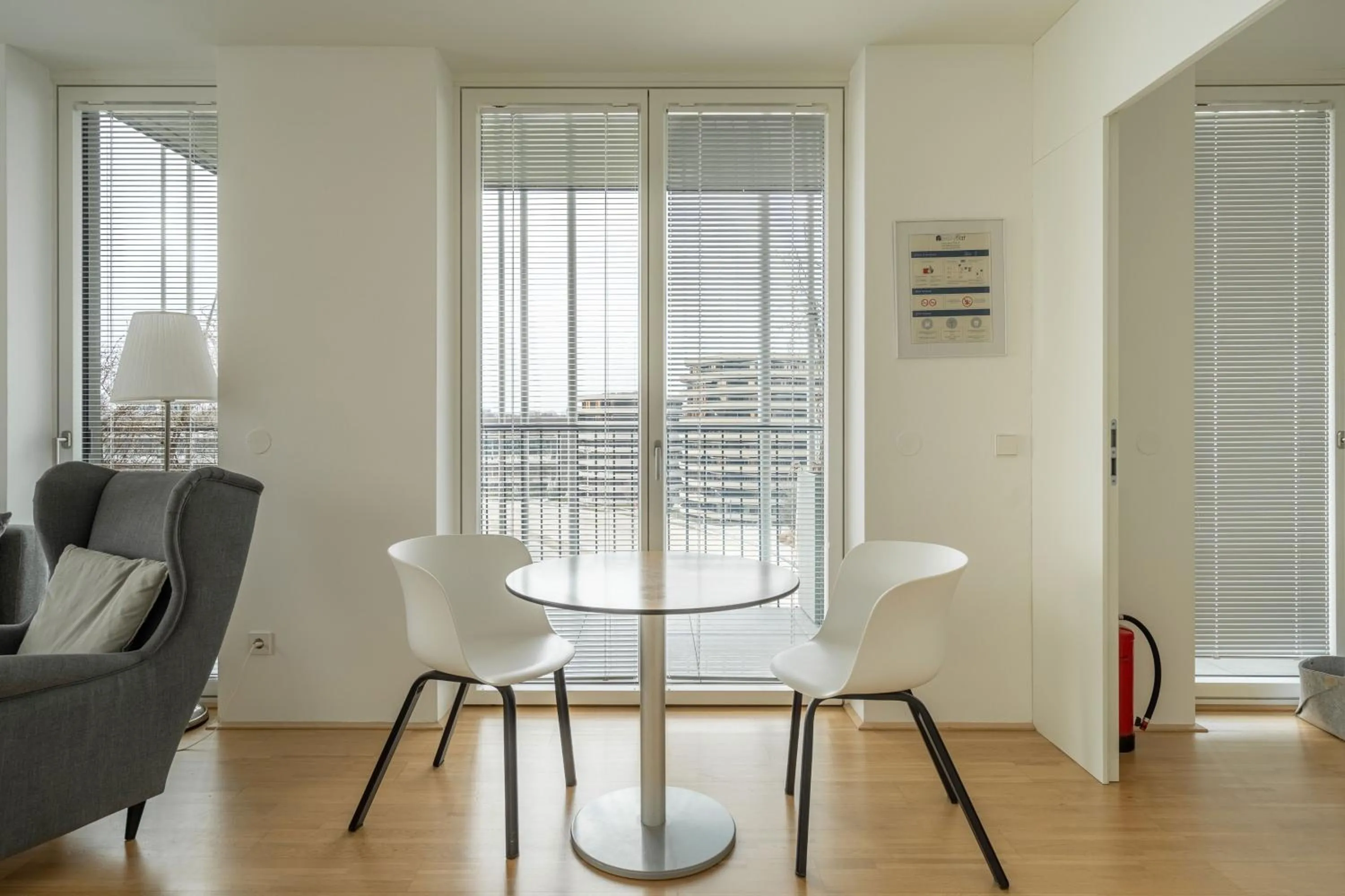 Seating area in easy-flat Grüner Prater - Balcony Apartments near Metro