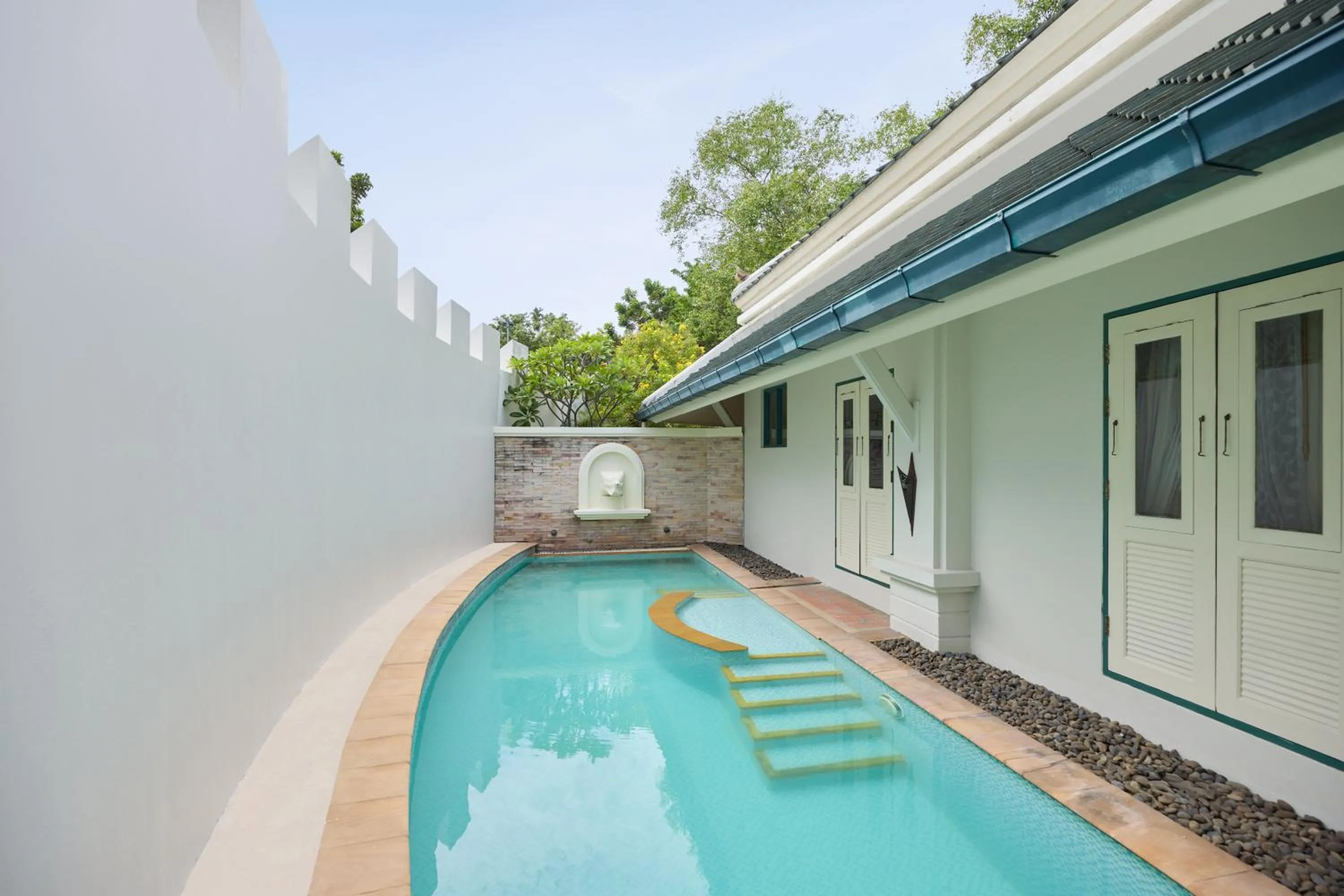 Swimming pool in Kalanan Riverside Resort