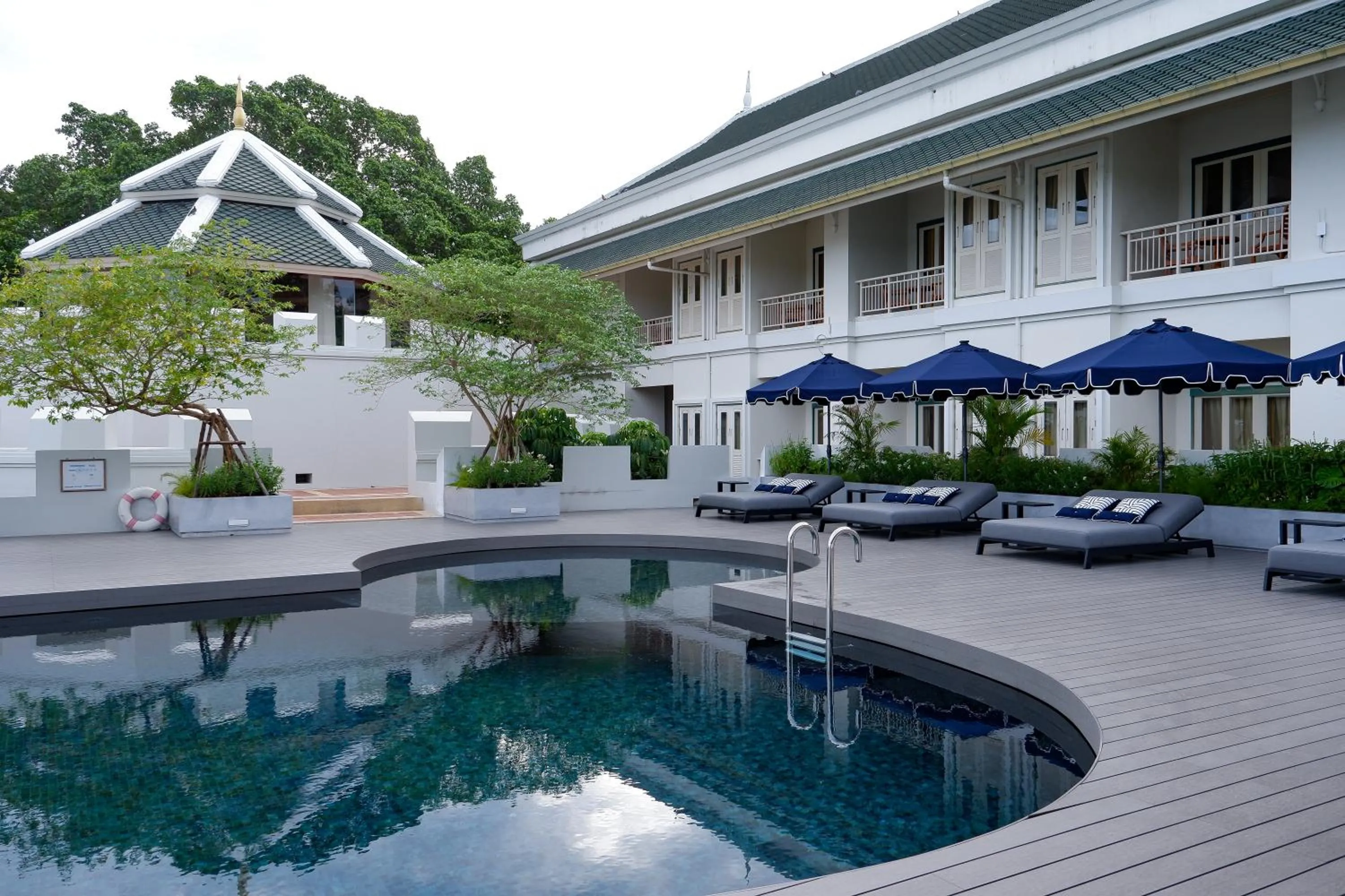 Swimming pool in Kalanan Riverside Resort