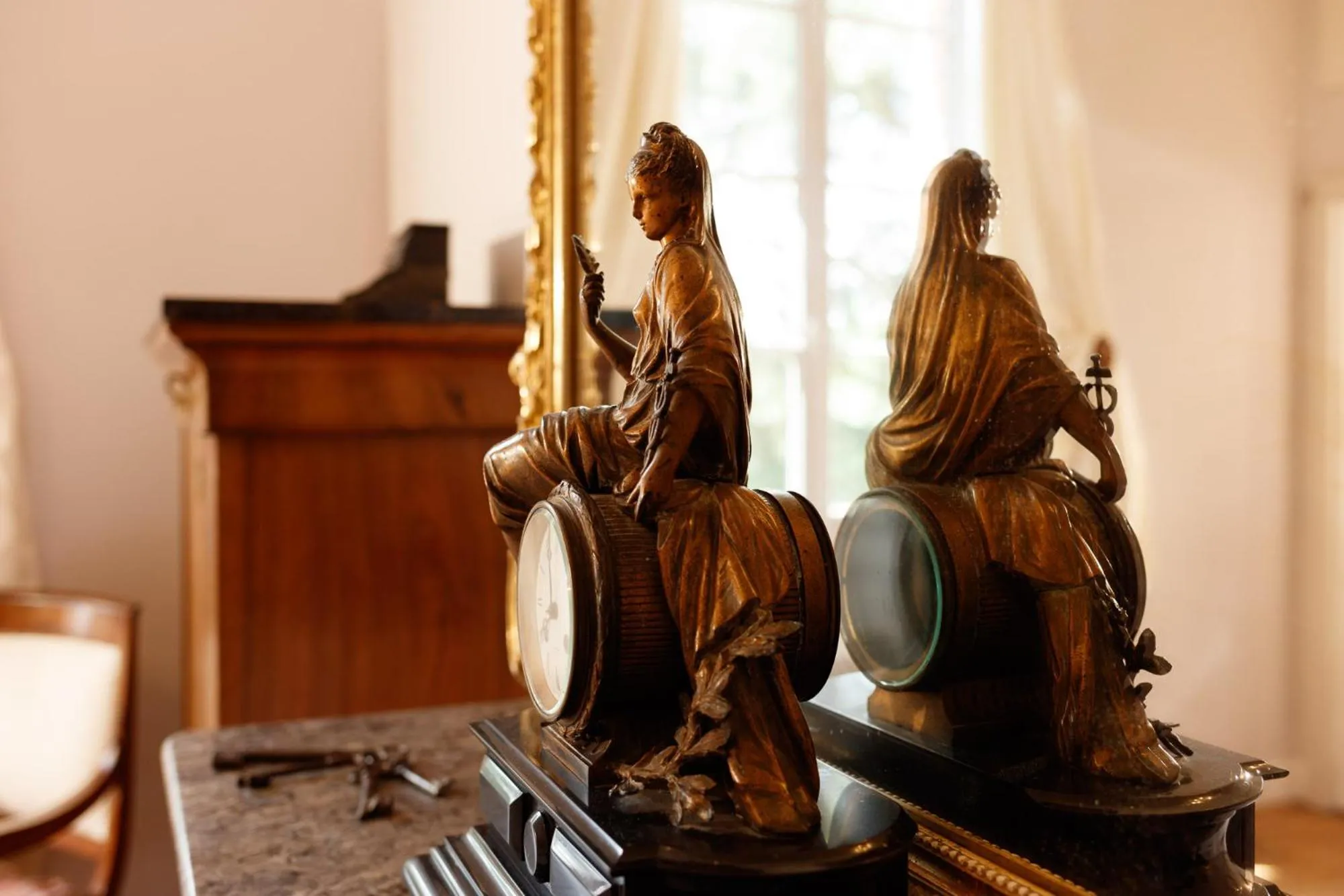 Decorative detail in Domaine du Buc, Le Château