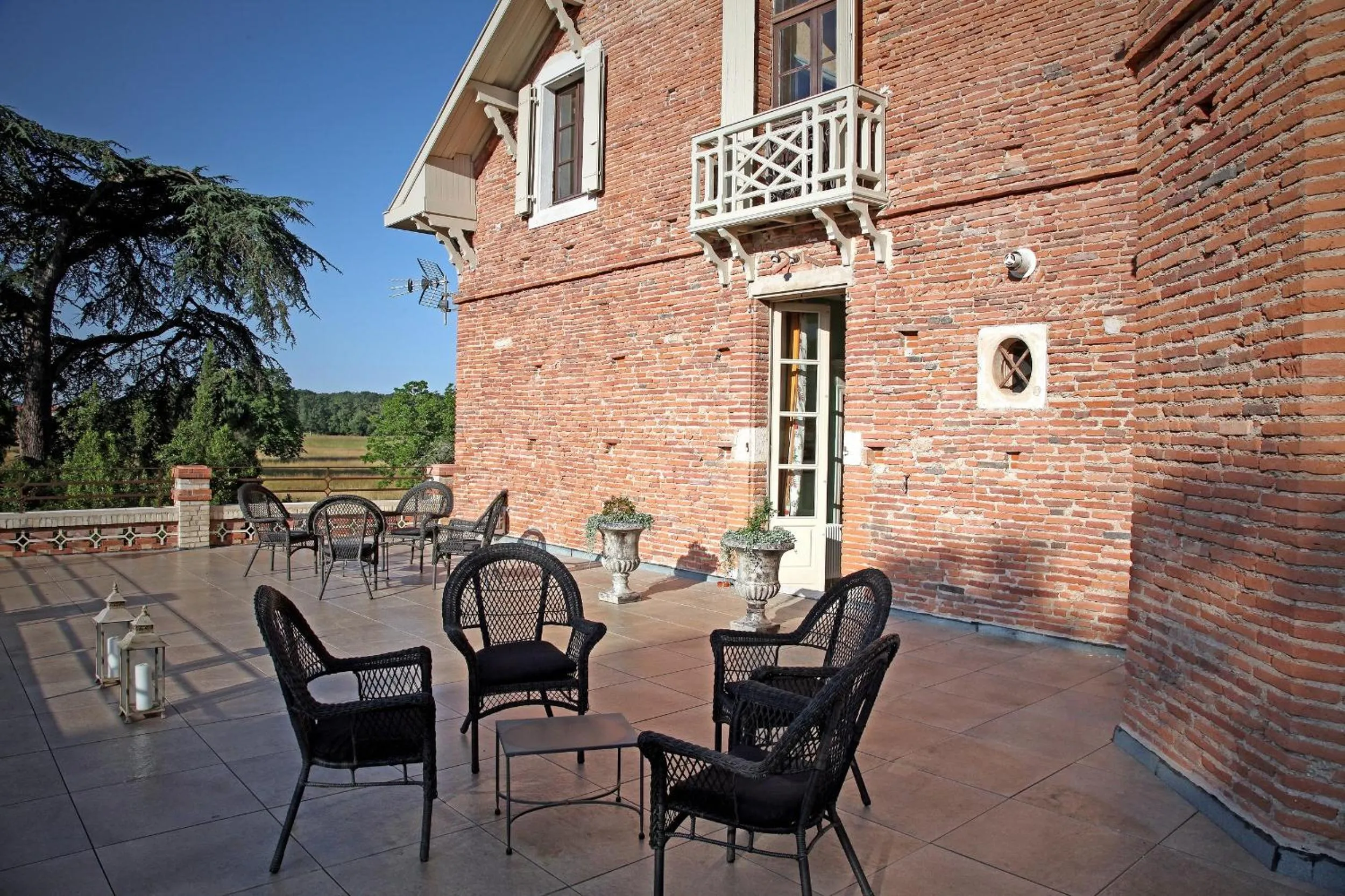 Balcony/Terrace in Domaine du Buc, Le Château
