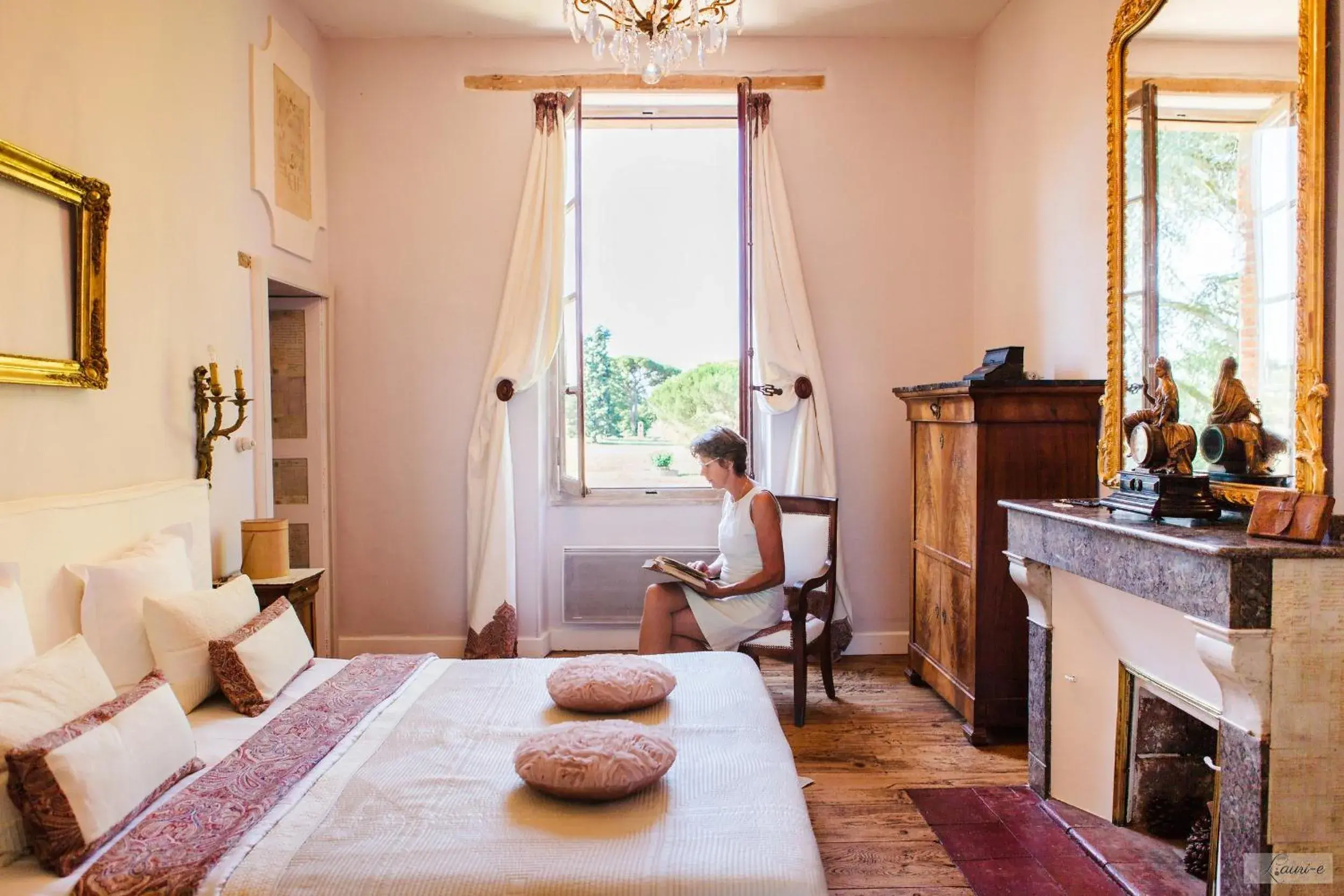 Ecritures Room - single occupancy in Domaine du Buc, Le Château Ecritures Room - single occupancy in Domaine du Buc, Le Château