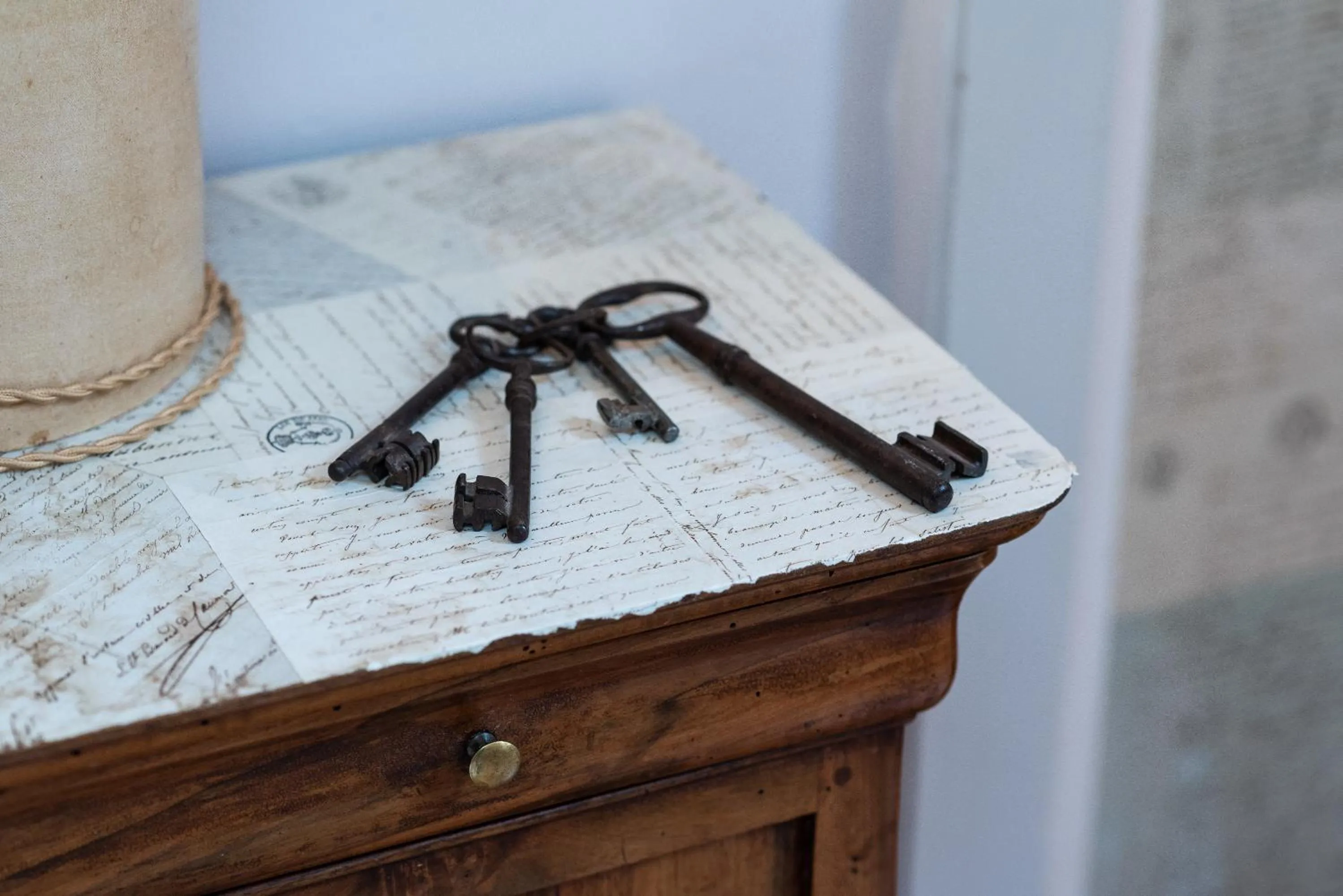 Decorative detail in Domaine du Buc, Le Château