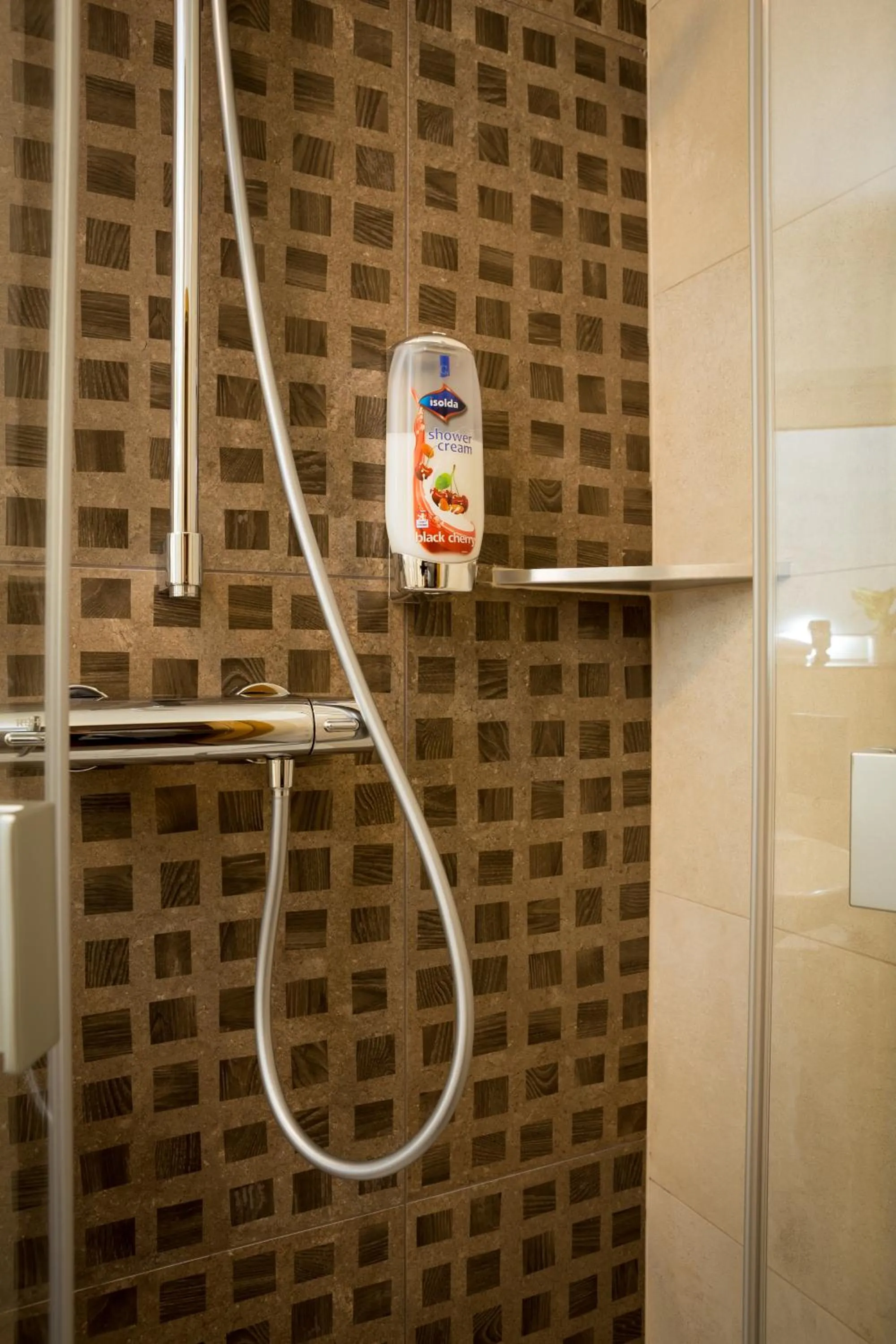 Bathroom in Gasthof-Hotel Harth