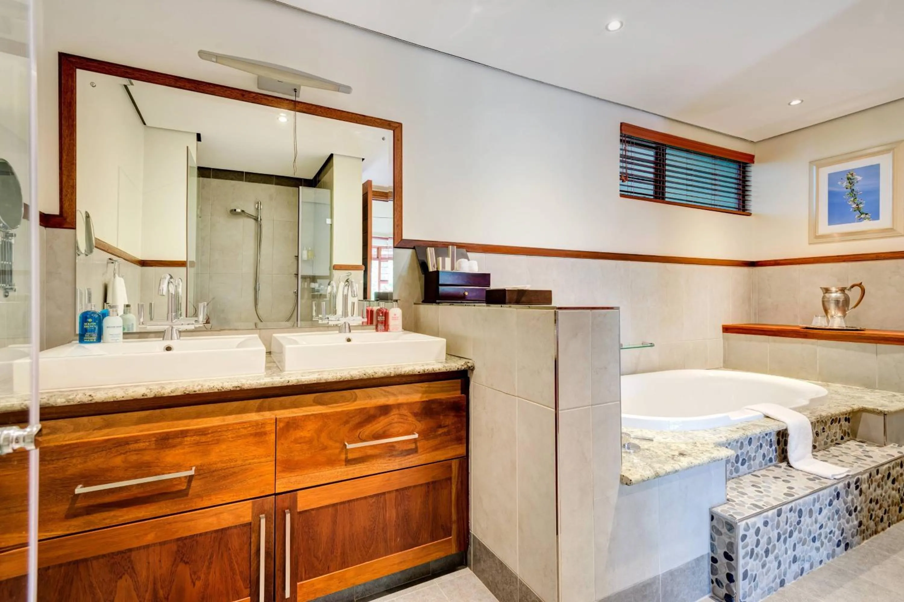 Bathroom in Irene Country Hotel, Autograph Collection