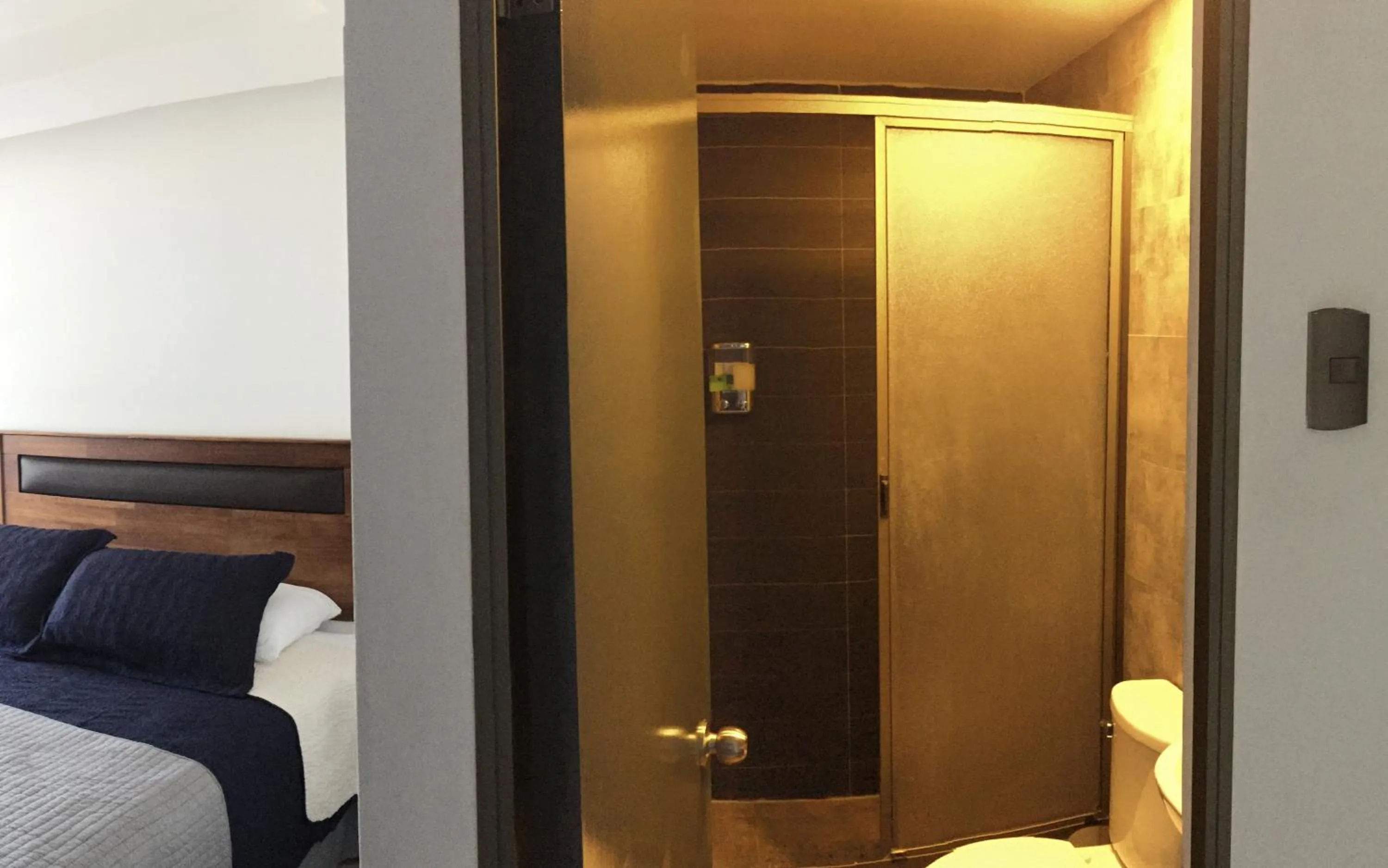 Bed in El Camino Hotel