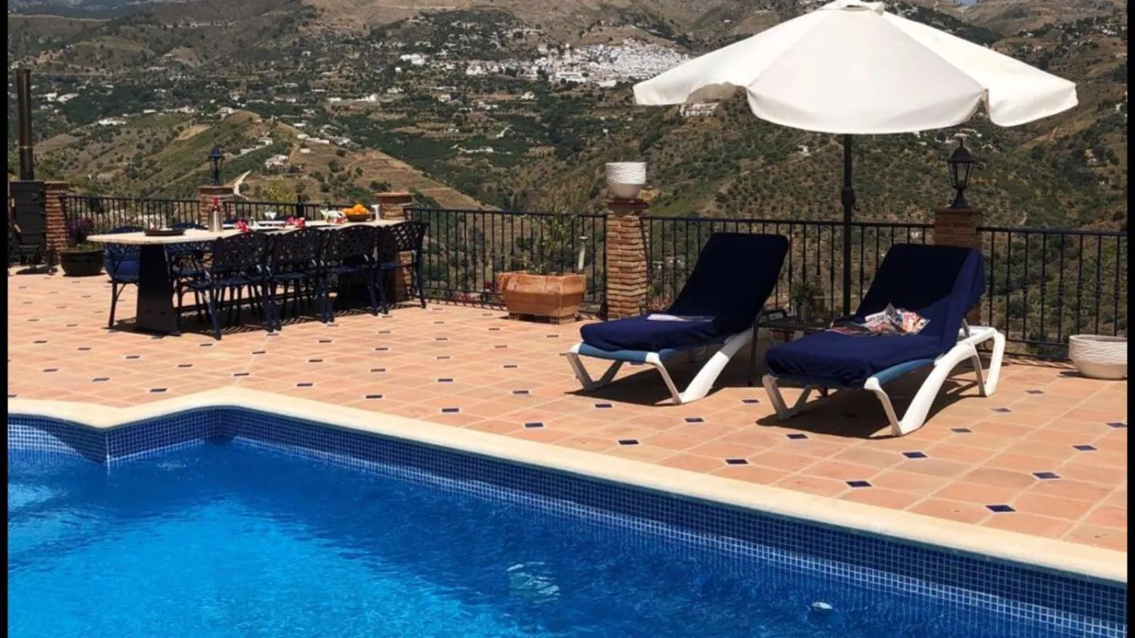 Balcony/Terrace in B&B Villa Archez