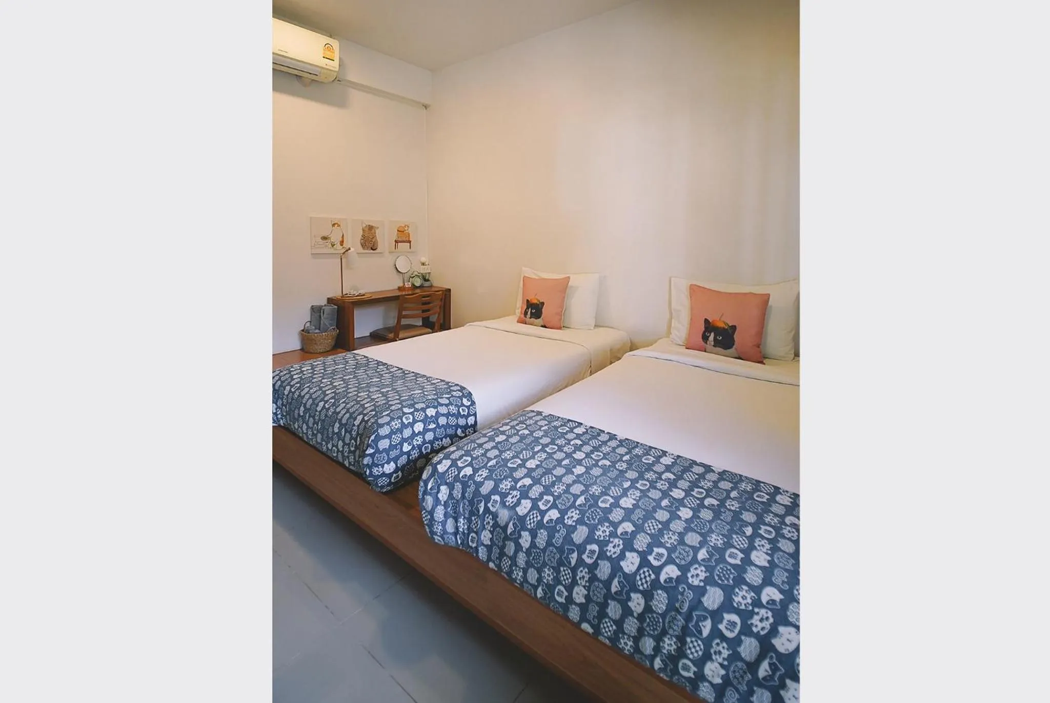 Bed in Sleepy House Chiang Rai