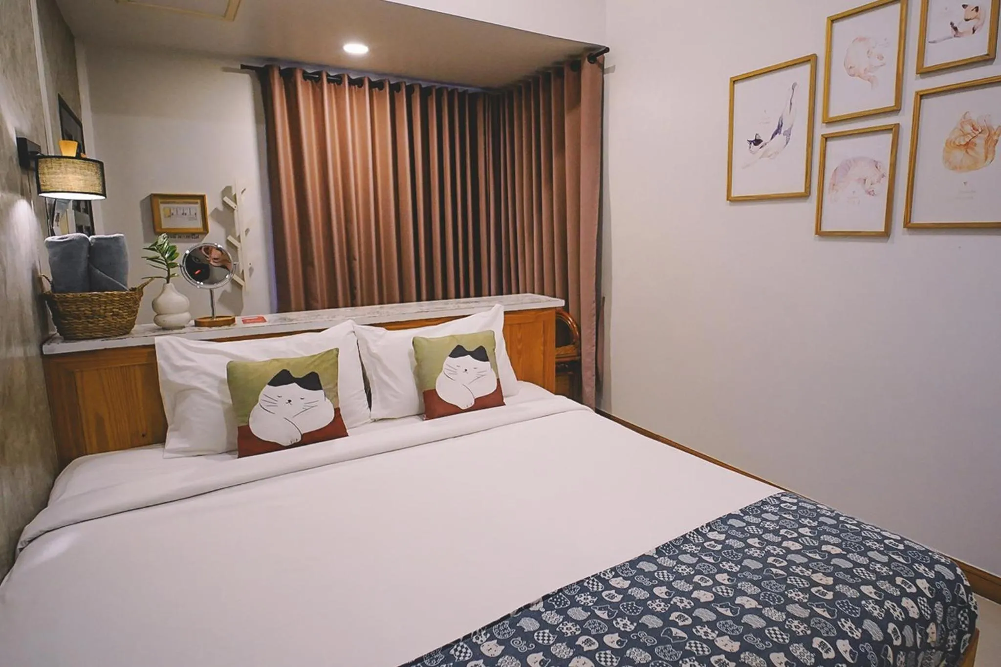 Bed in Sleepy House Chiang Rai