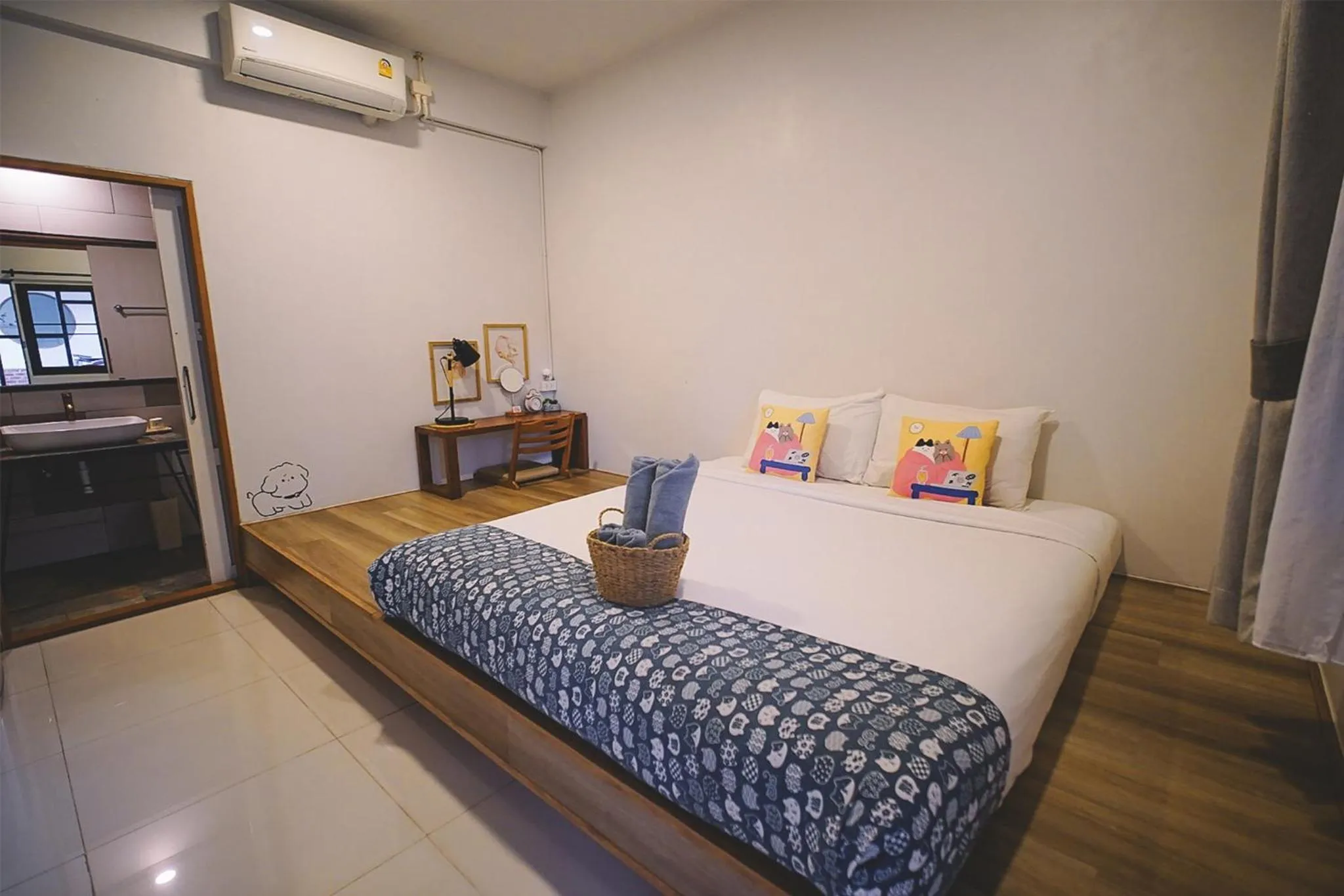 Bed in Sleepy House Chiang Rai