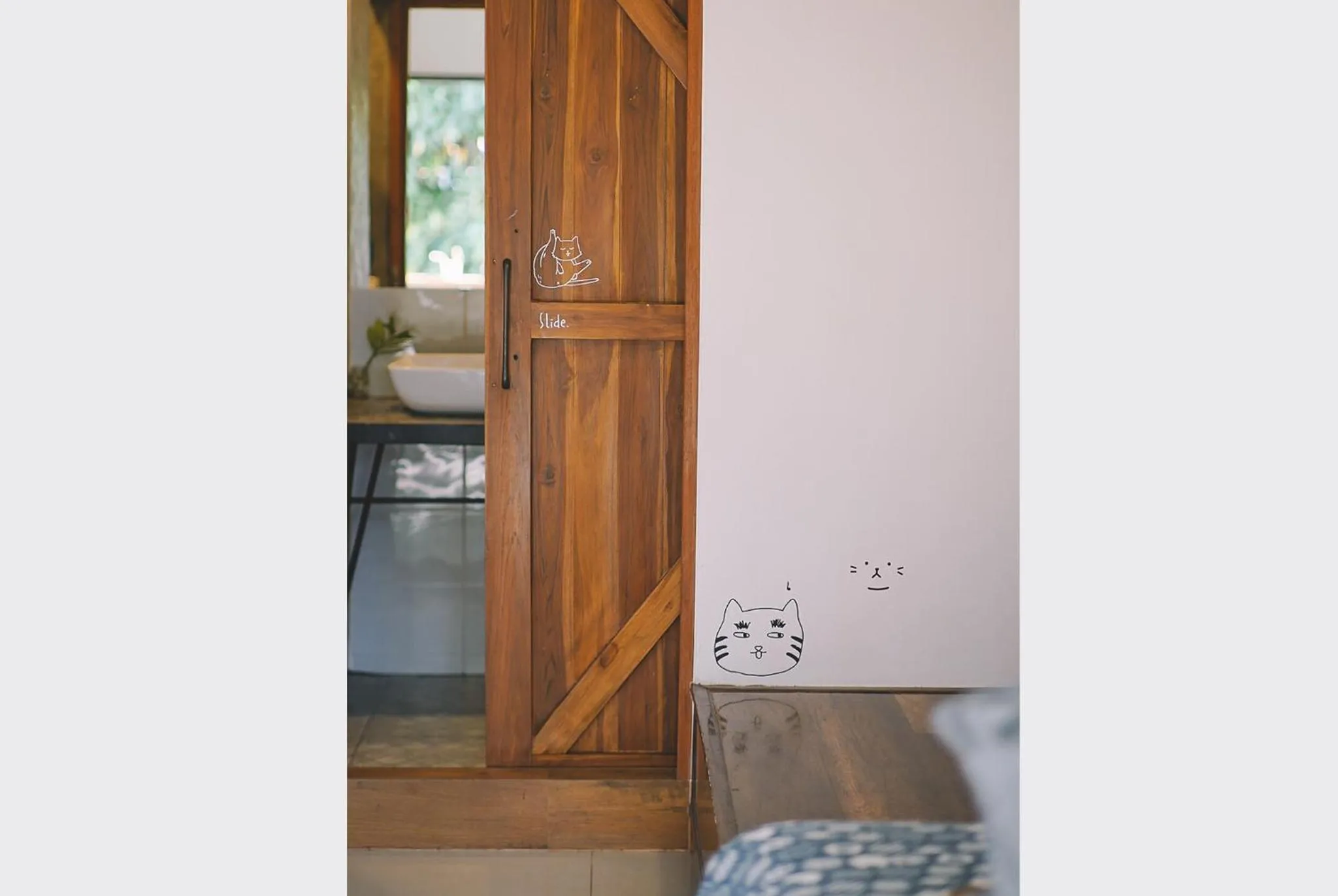 Decorative detail in Sleepy House Chiang Rai