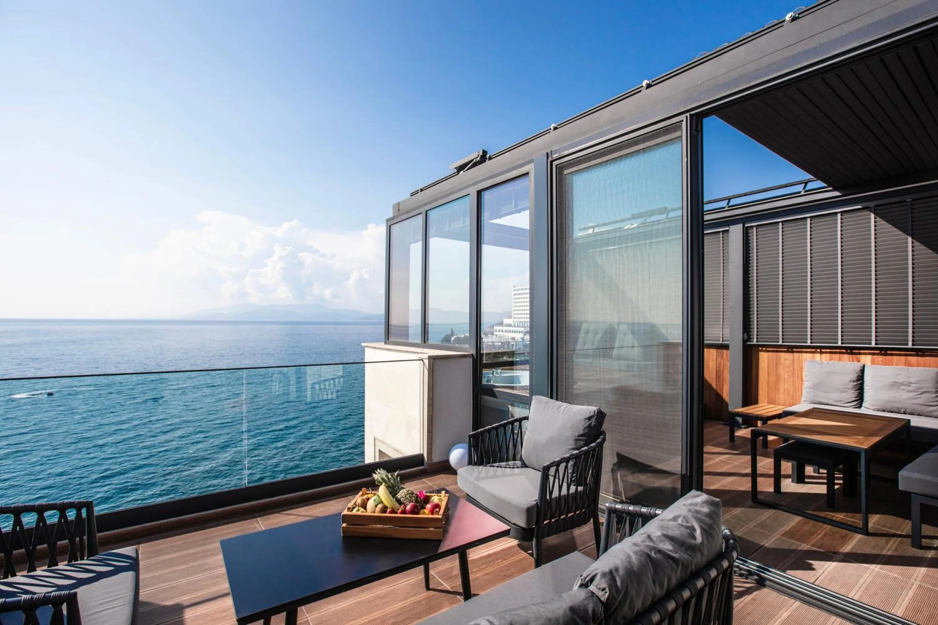 Balcony/Terrace in Charisma De Luxe Hotel