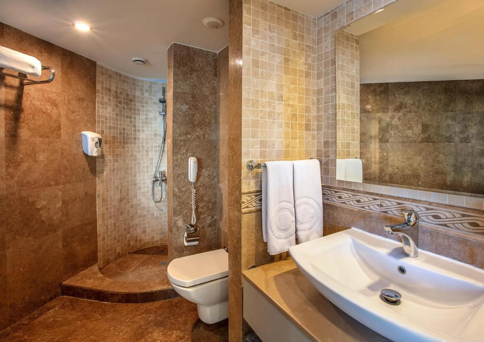 Bathroom in Charisma De Luxe Hotel