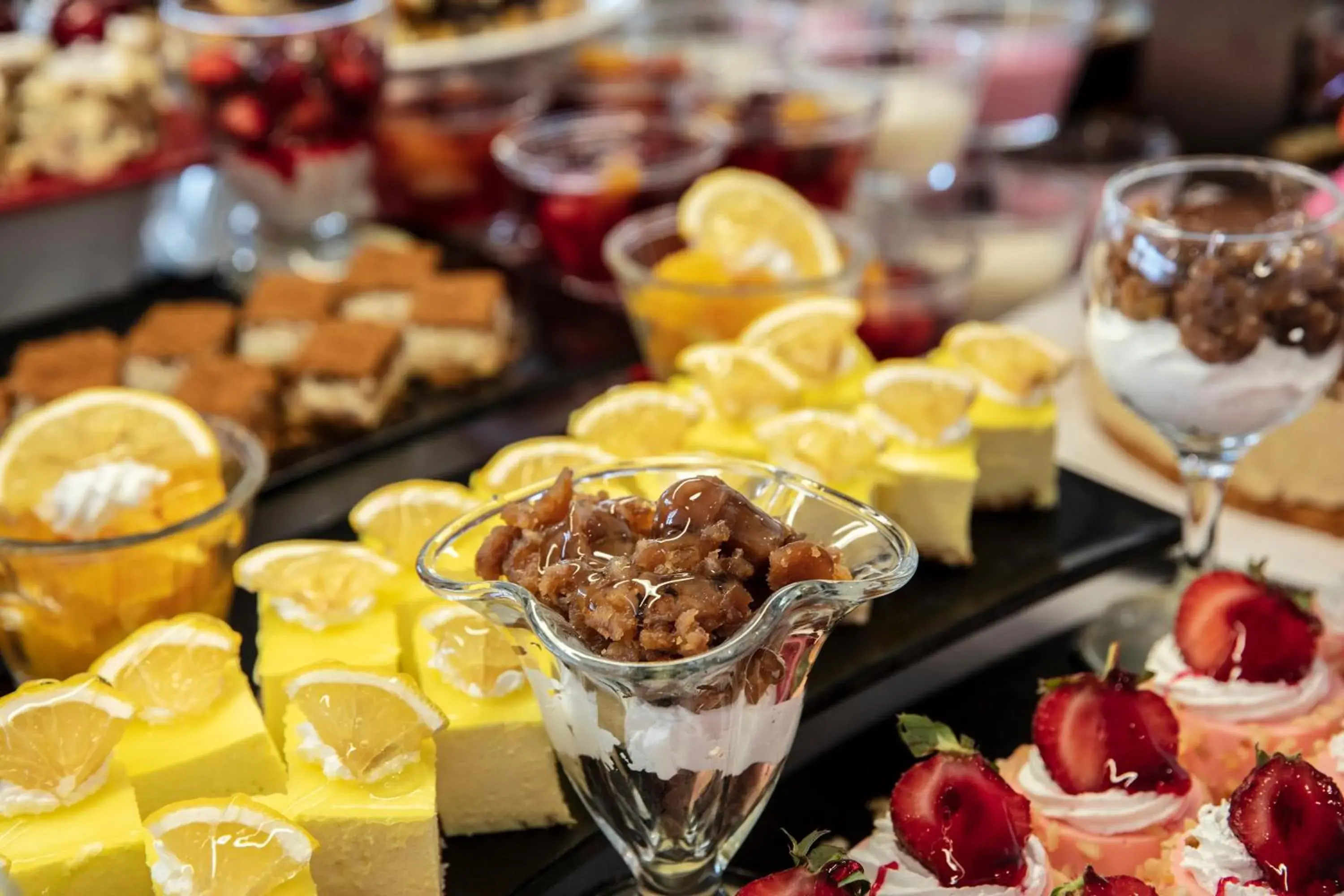 Restaurant/places to eat in Charisma De Luxe Hotel Restaurant/places to eat in Charisma De Luxe Hotel