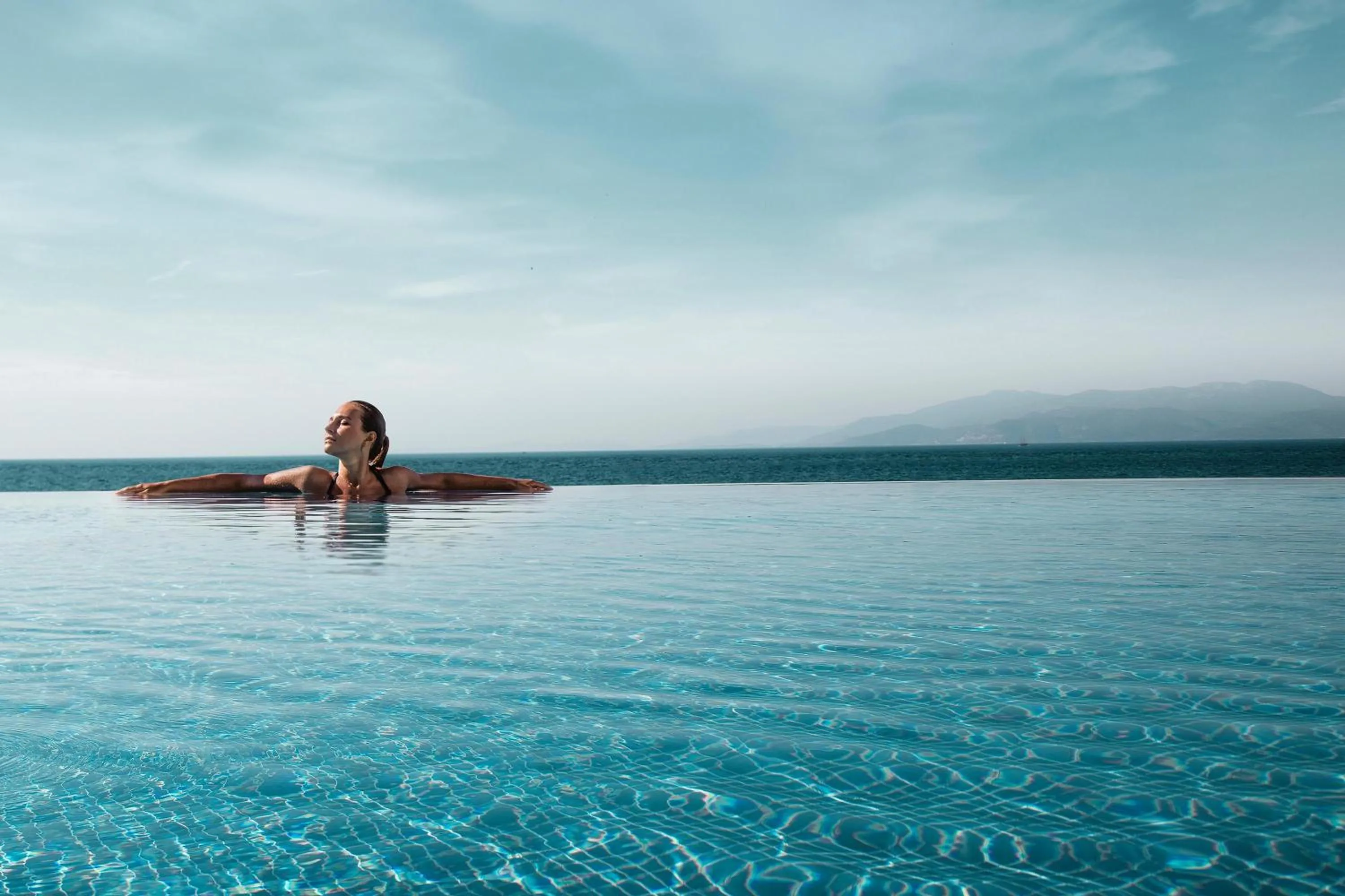 Swimming pool in Charisma De Luxe Hotel