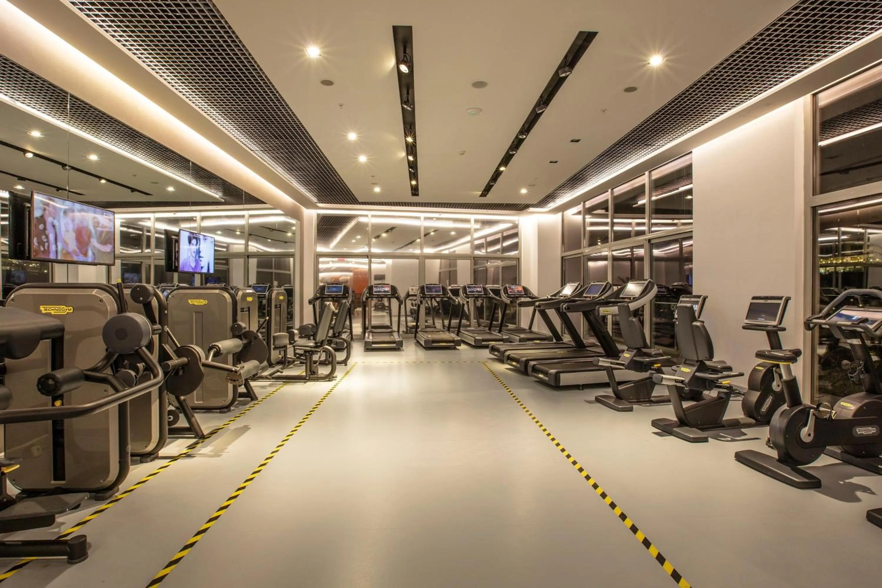 Activities in Charisma De Luxe Hotel