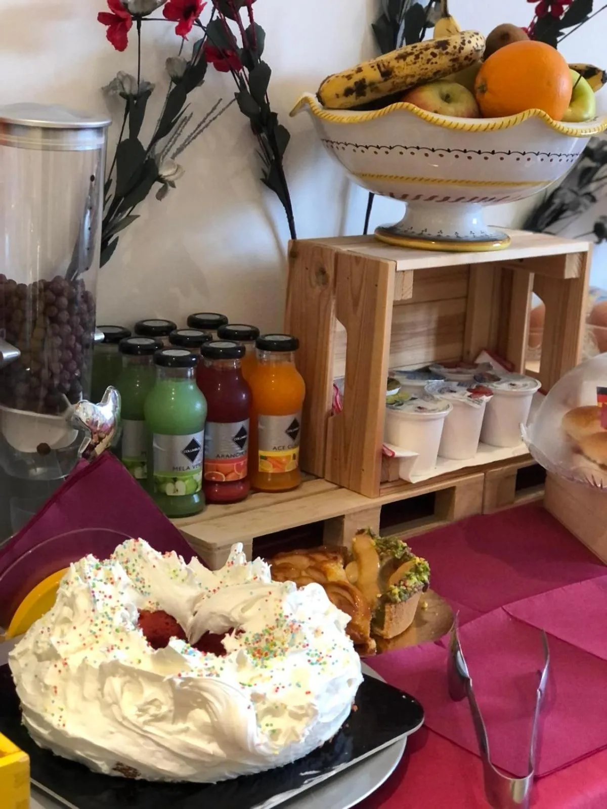 Continental breakfast in I Fiori di Margherita Luxury B&B